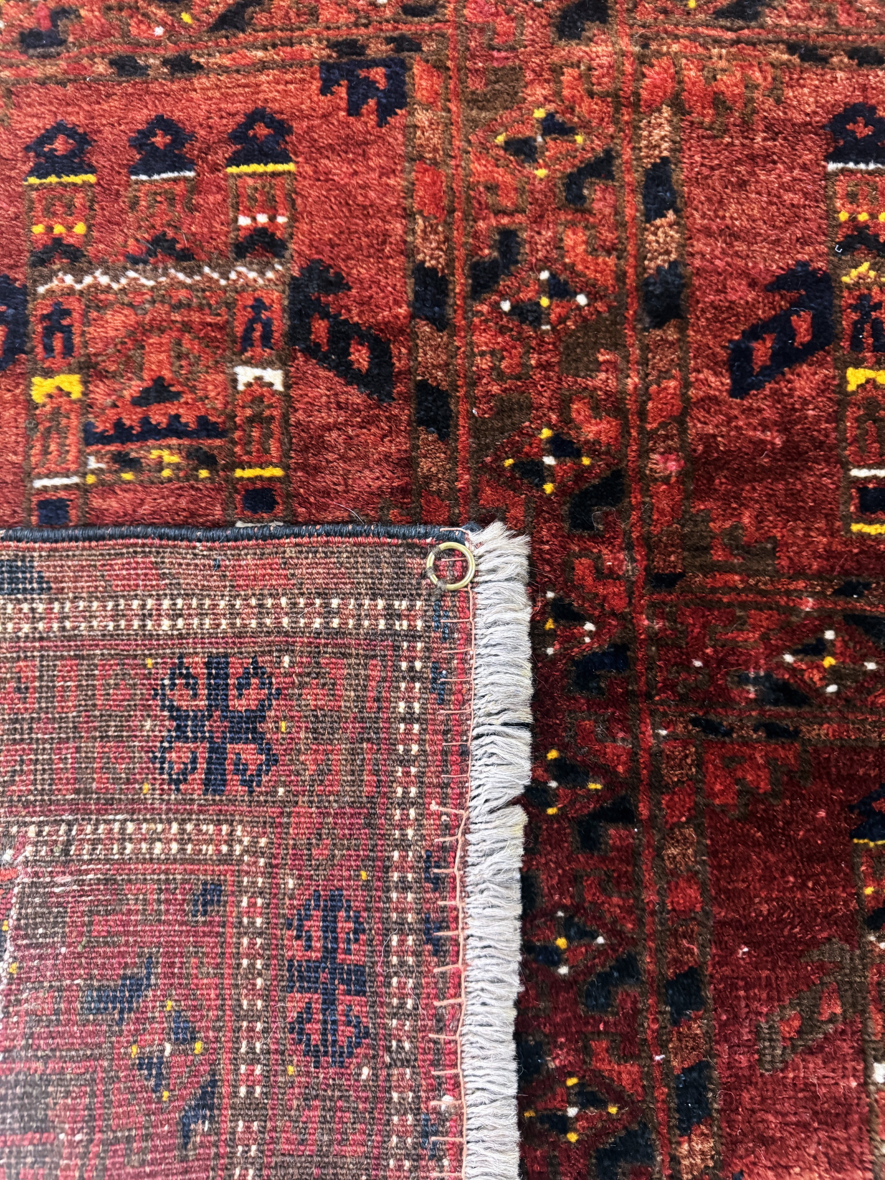 Detail b: Ersari antik, Afghanistan, Anfang 20.Jhd, Wolle auf Wolle, ca. 175 x 90 cm, EHZ: 2, (restauriert)