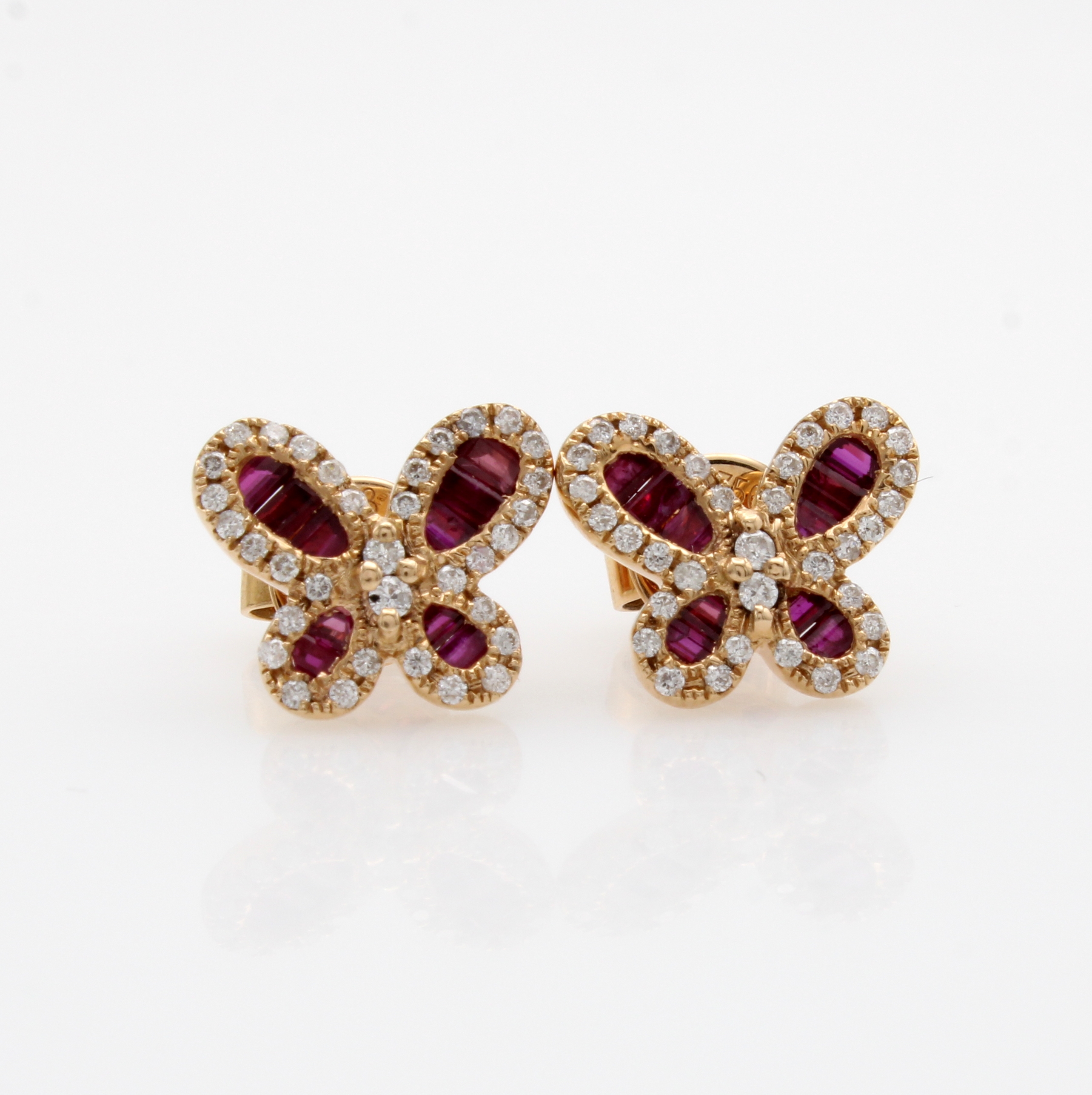 Image 27104111 - Paar Ohrstecker ´Schmetterlinge´ mit Rubinen und Brillanten, RoséG 750/000, 20 Rubine ...