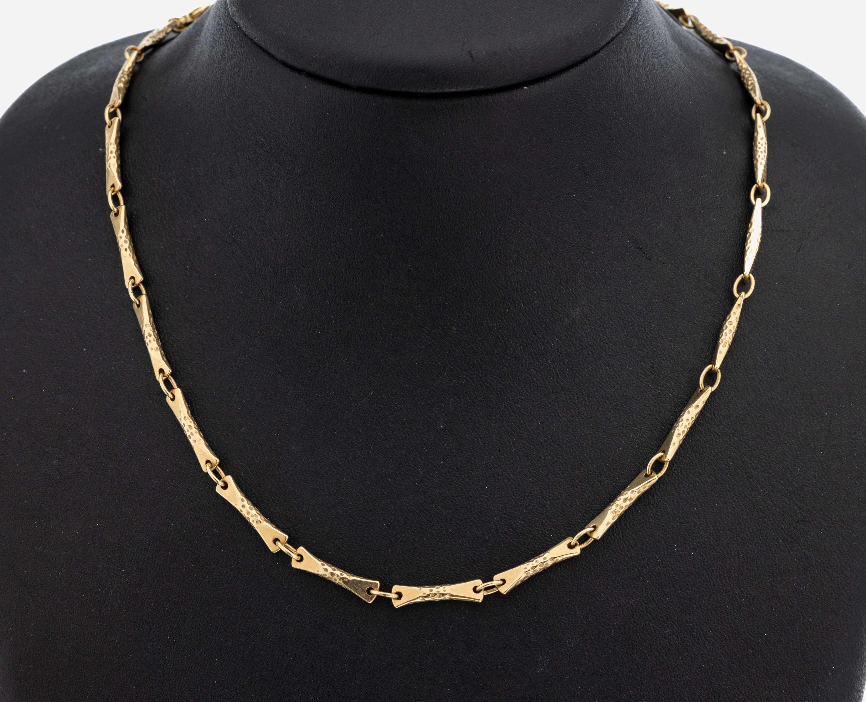 Image 27104133 - 14 kt Gold Collier, GG 585/000, L. ca. 45 cm, Karabinerschließe, ca. 25.0 g