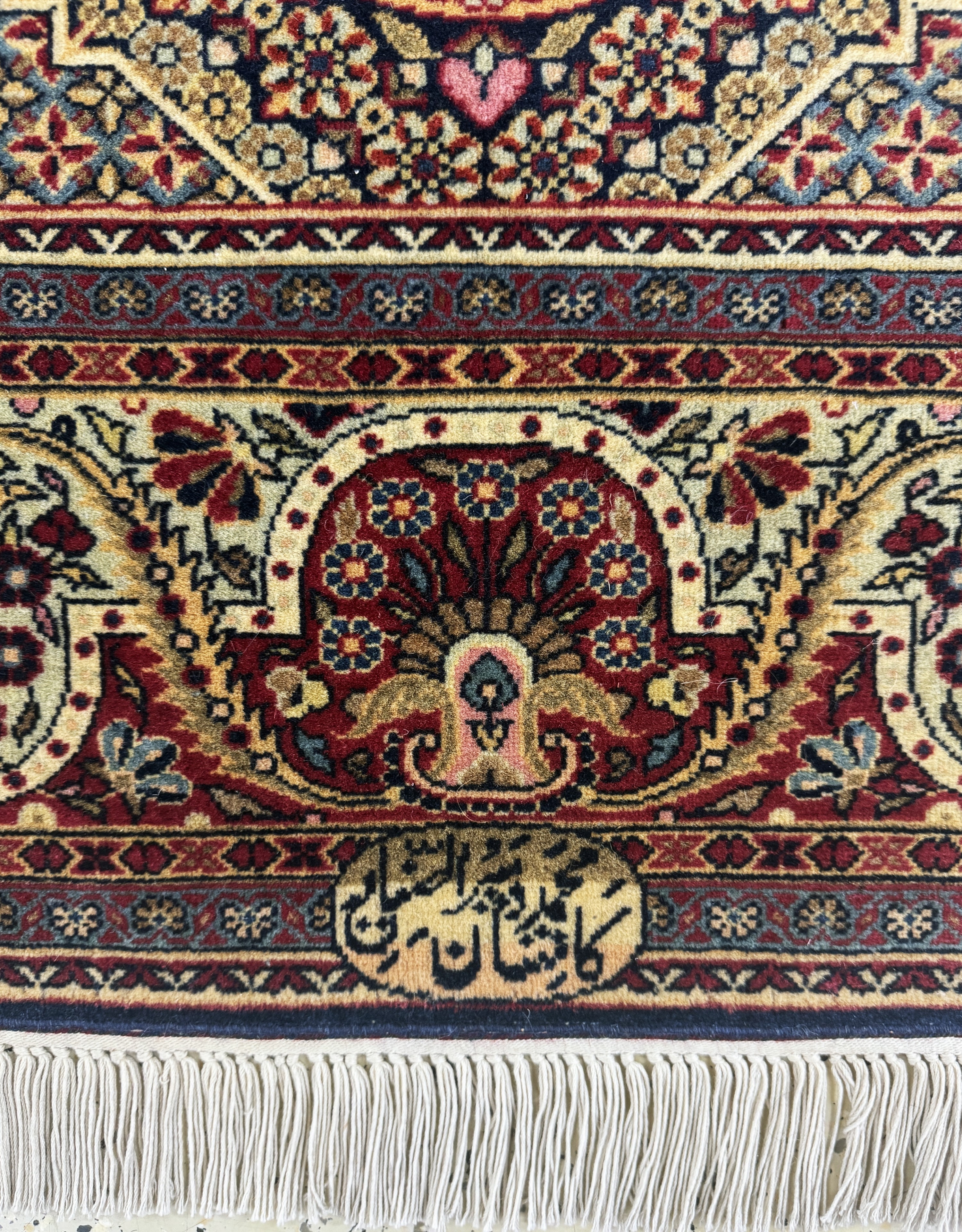 Detail e: Keschan"Dabir-Sanayeh"fein, signiert, Persien, Anfang 20.Jhd, Korkwolle auf Baumwolle, ca. 210 x 136 cm, fachkundig gereinigt, EHZ: 1-2, ...