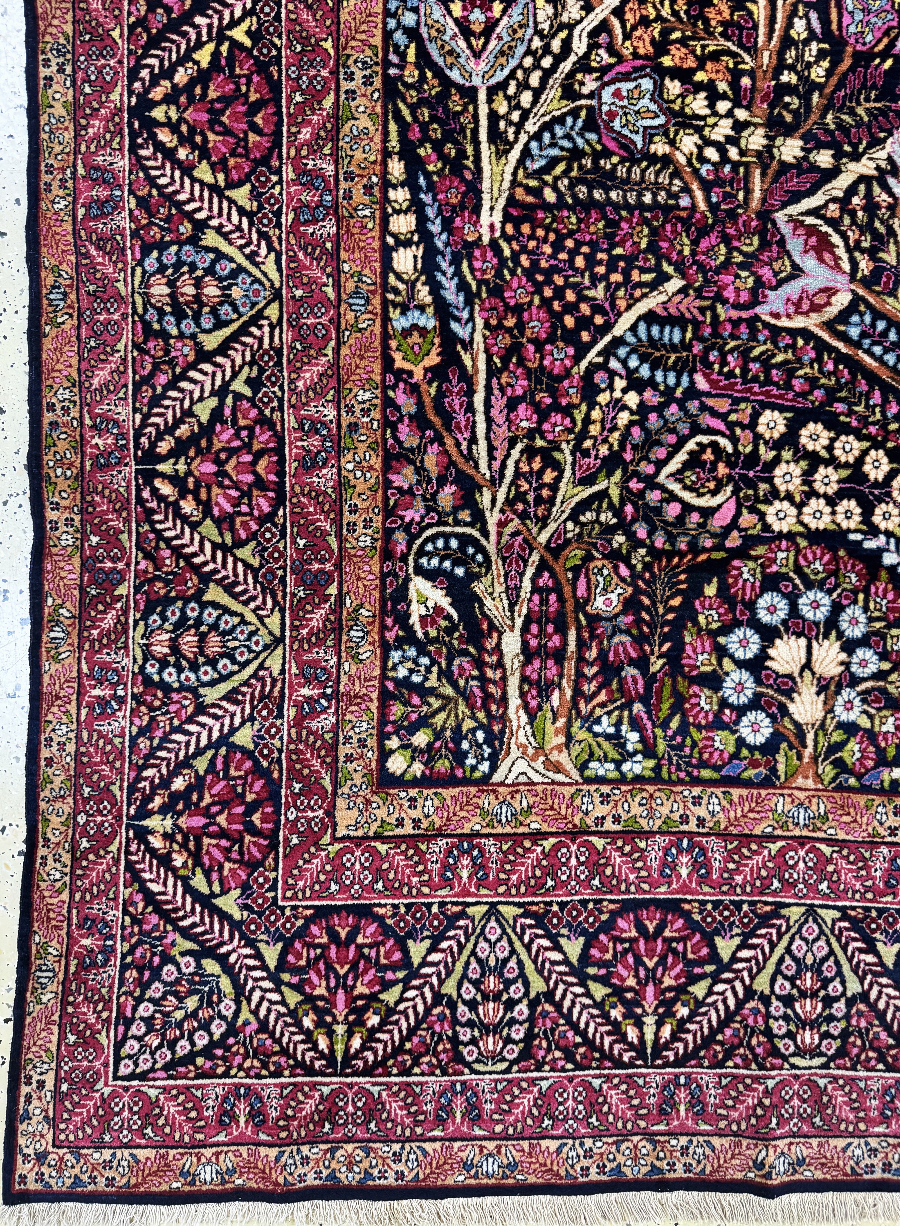 Detail b: Kerman"Mille Fleur"fein, Persien, Anfang 20.Jhd, Korkwolle auf Baumwolle, ca. 345 x 250cm, fachkundig gereinigt, EHZ: 1-2