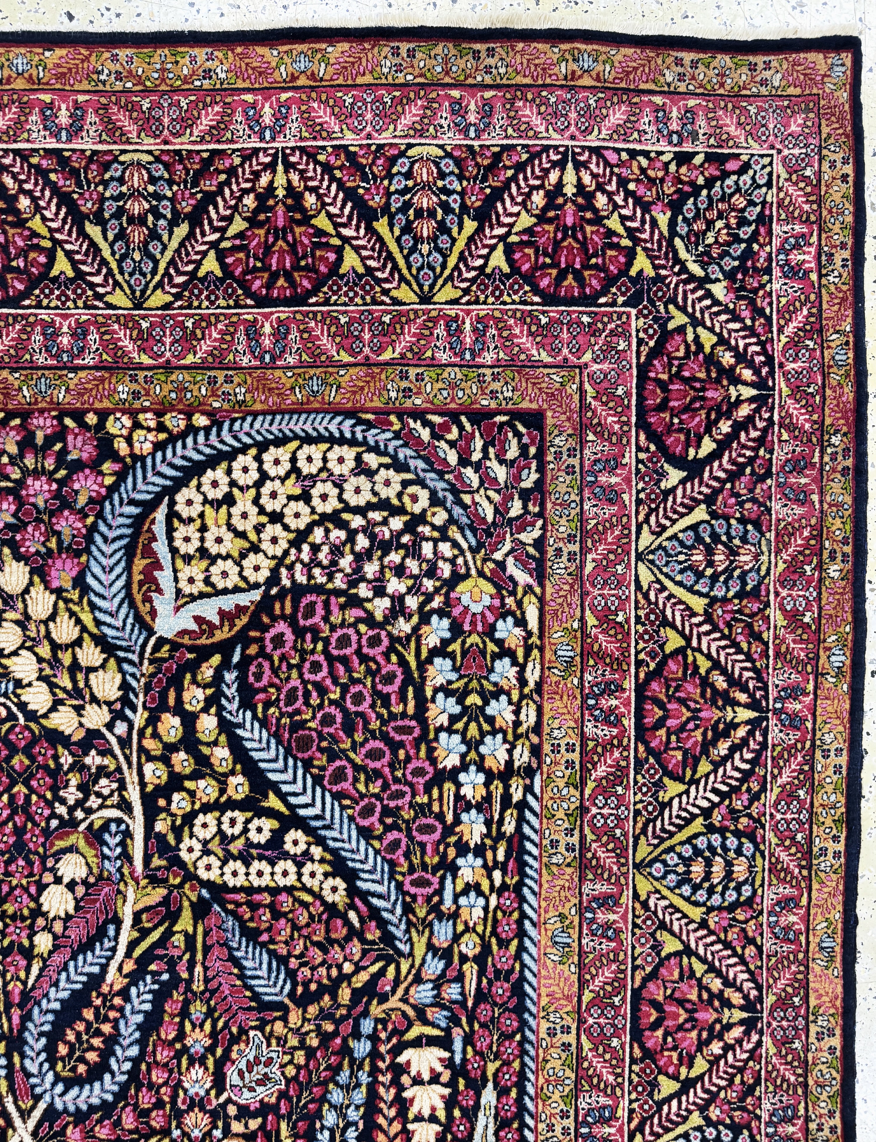 Detail g: Kerman"Mille Fleur"fein, Persien, Anfang 20.Jhd, Korkwolle auf Baumwolle, ca. 345 x 250cm, fachkundig gereinigt, EHZ: 1-2