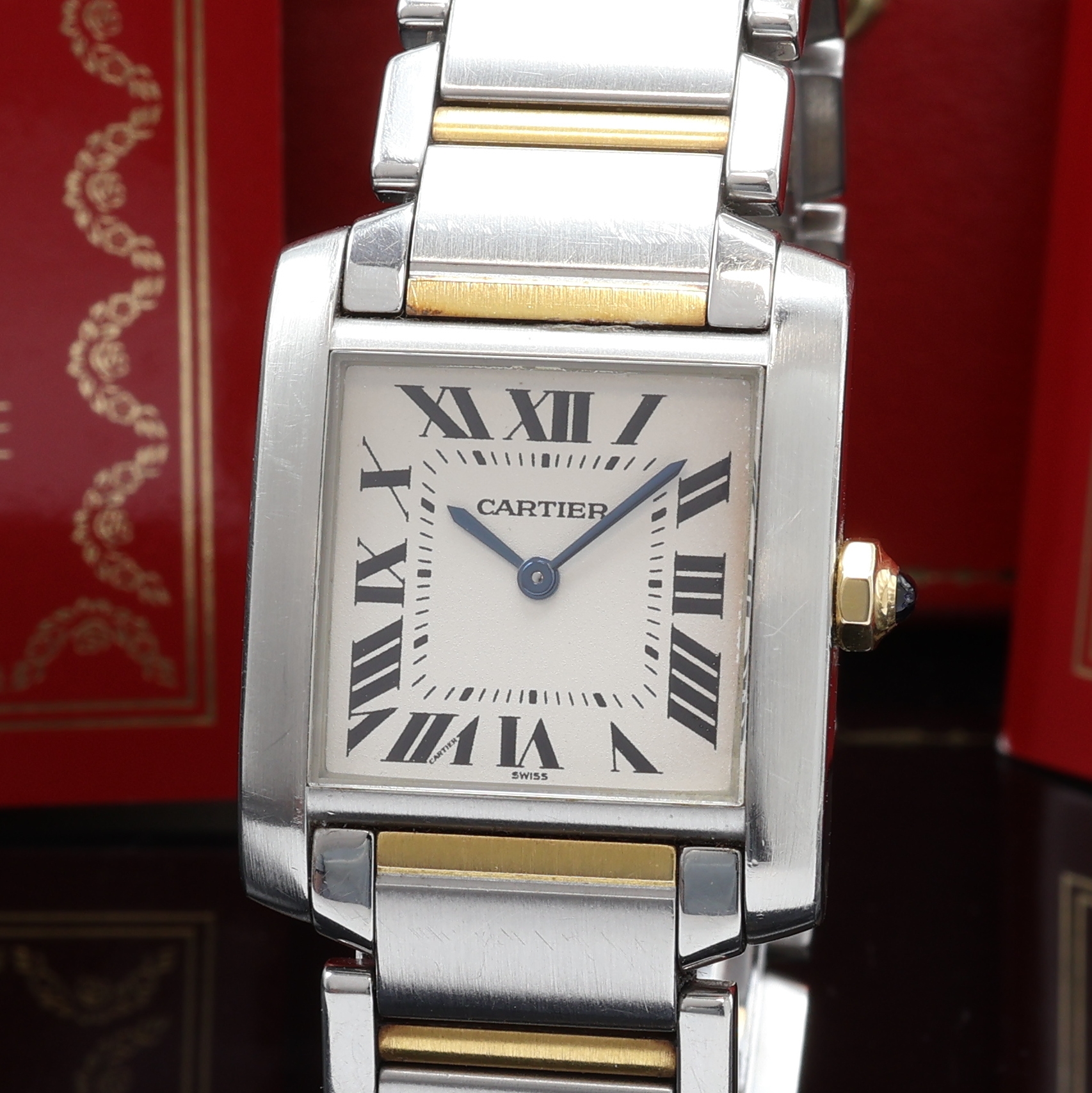 Detail a: CARTIER Tank Francaise Armbanduhr Referenz 2301, Schweiz verk. lt. beil. Pap. 02/1999, quarz, Edelstahl/Gold komb. inkl. orig. Gliederband m. dopp. ...