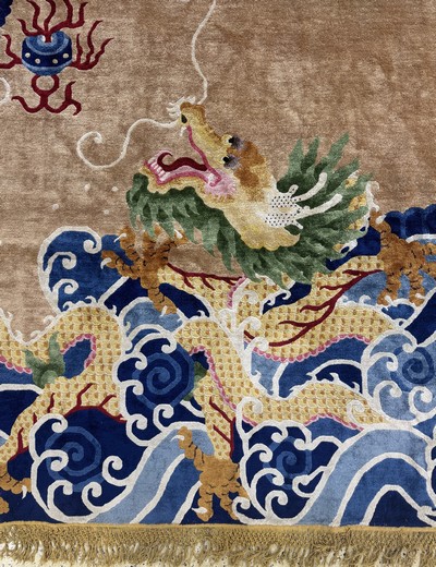 27104363c - Seltene´Drachen-Teppich´Seide, Peking, China, Anfang 20.Jhd, reine Naturseide, ca. 367 ...