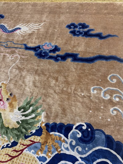 27104363h - Seltene´Drachen-Teppich´Seide, Peking, China, Anfang 20.Jhd, reine Naturseide, ca. 367 ...