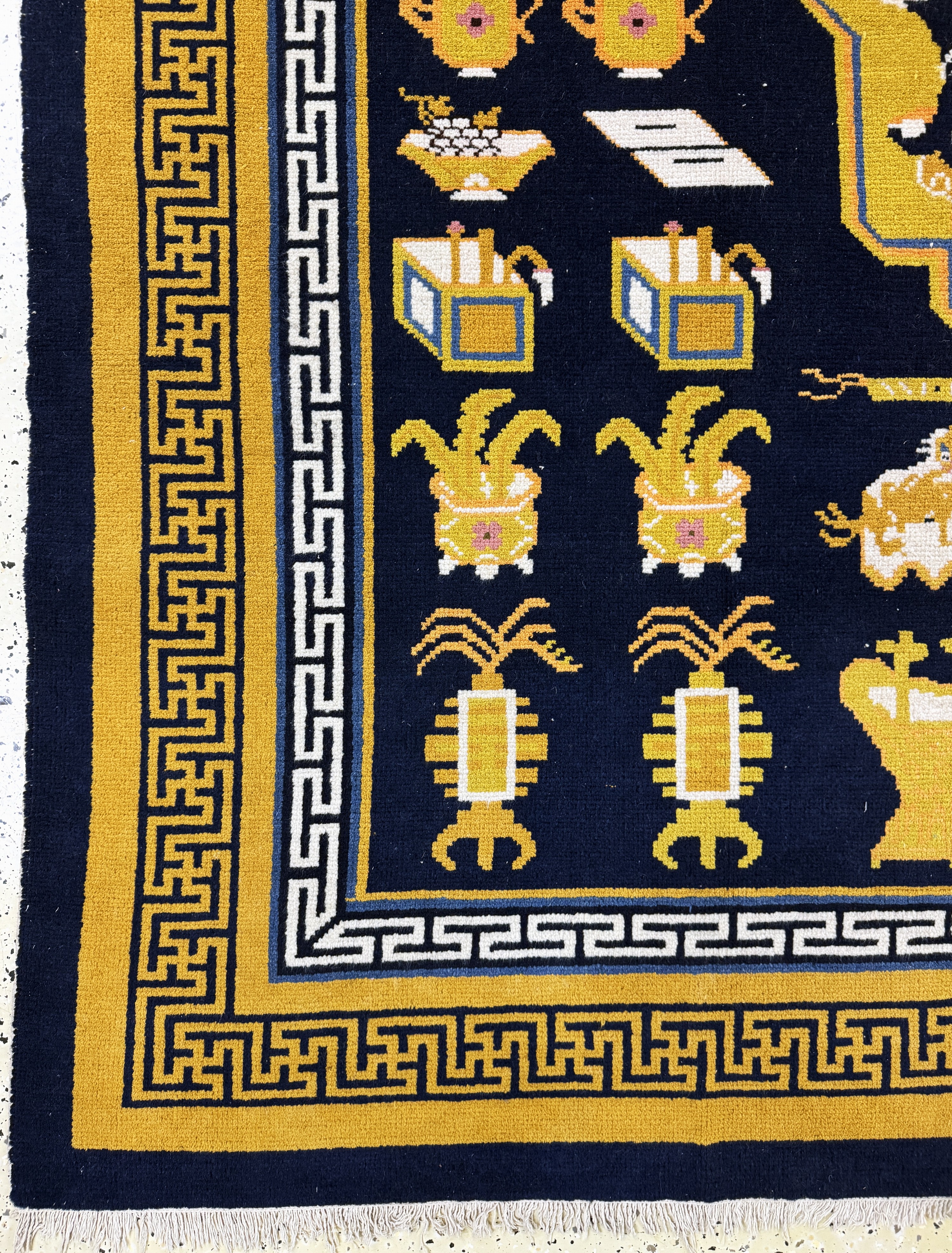 Detail b: Ning-Hsia antik, China, um 1900, Wolle auf Baumwolle, ca. 265 x 256 cm, EHZ: 1-2