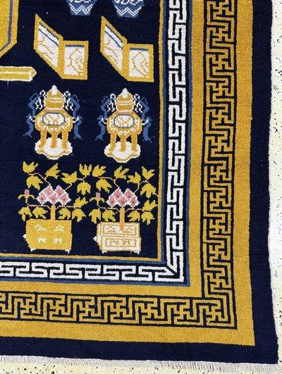 27104403a - Ning-Hsia antique, China, around 1900, wool oncotton, approx. 265 x 256 cm, condition: ...