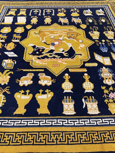 27104403g - Ning-Hsia antique, China, around 1900, wool oncotton, approx. 265 x 256 cm, condition: ...