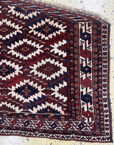 27104405a - ´Asmalyk´antik, Turkmenistan, 19.Jhd, Wolleauf Wolle, ca. 130 x 72 cm, EHZ: 2-3, ...