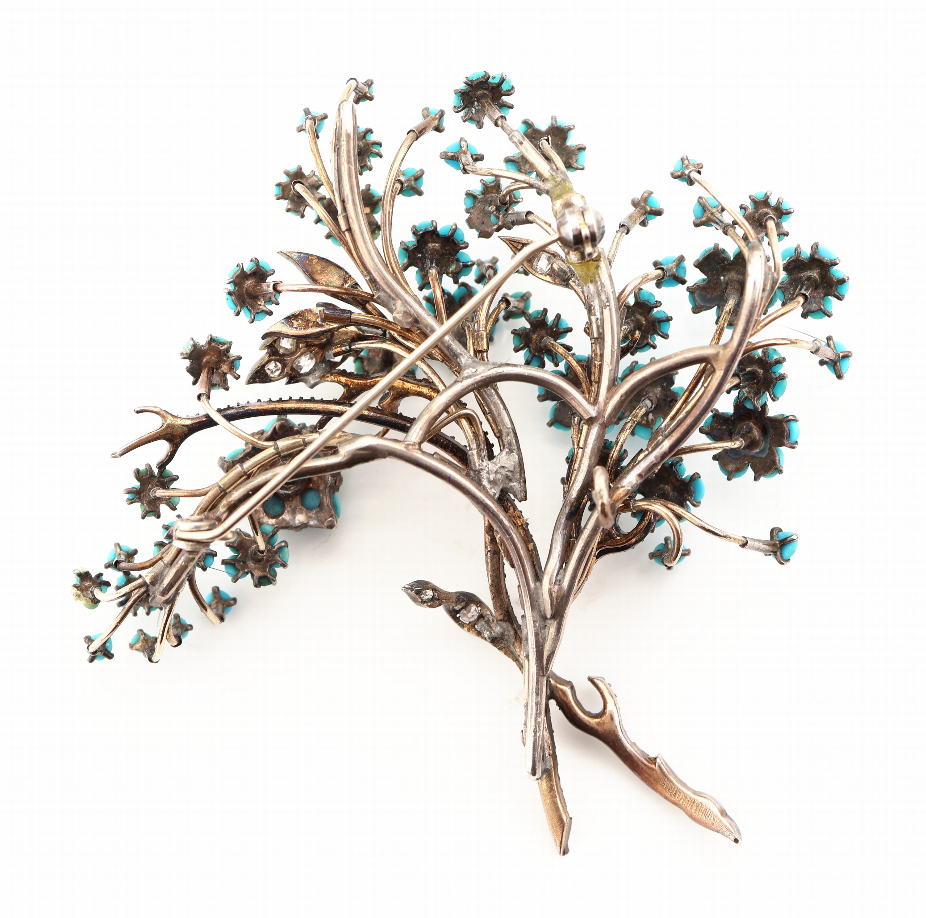 Detail b: Türkis-Diamant-Brosche, deutsch, um 1835, Silber und GG gepr., in Form eines Blumenstraußes, Blüten aus Türkis-Cabochons von hervorragender ...