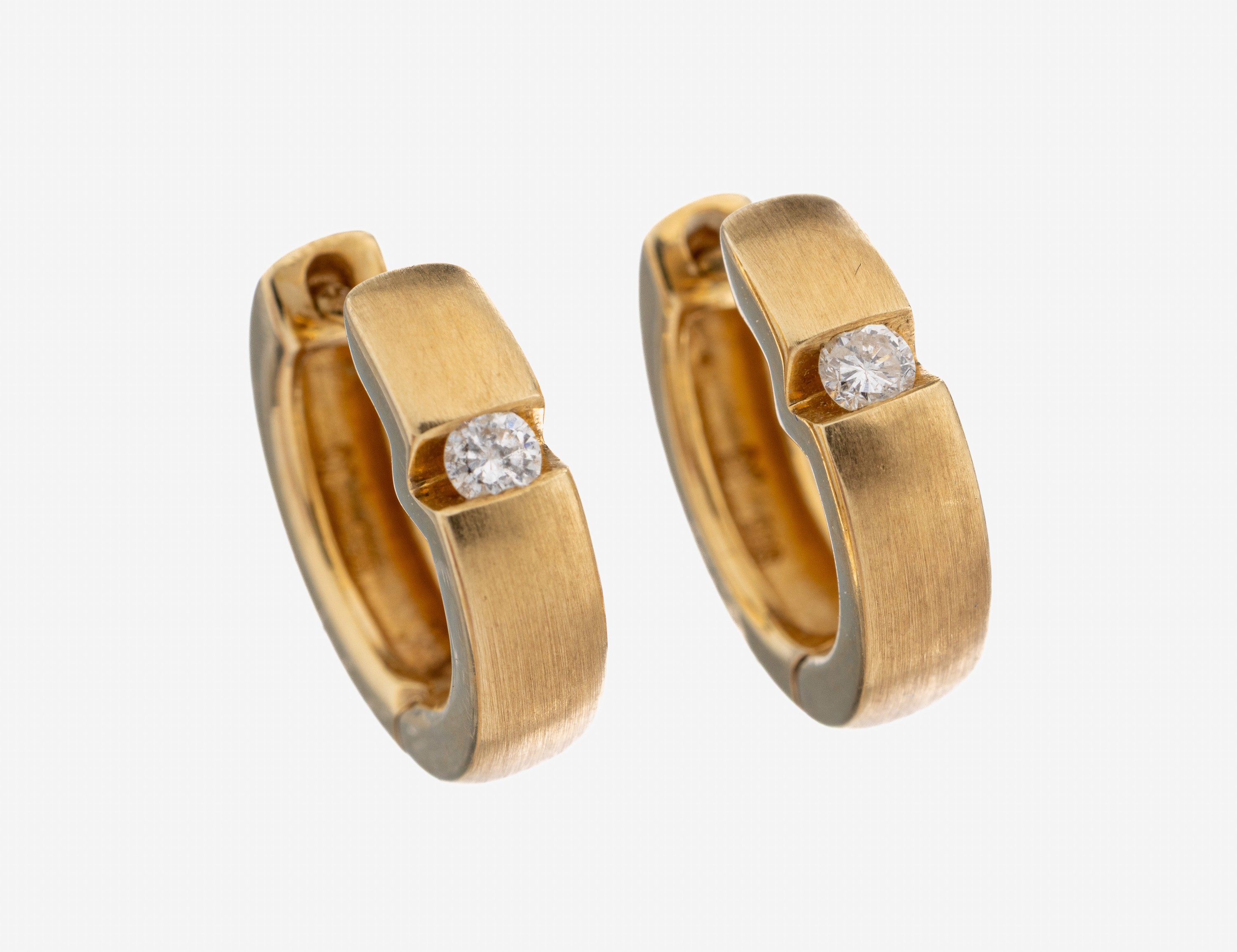 Image 27104798 - 14 kt Gold Brillant-Ohrcreolen, GG 585/000,Oberfläche sat., schlichtes Design, 2 ...