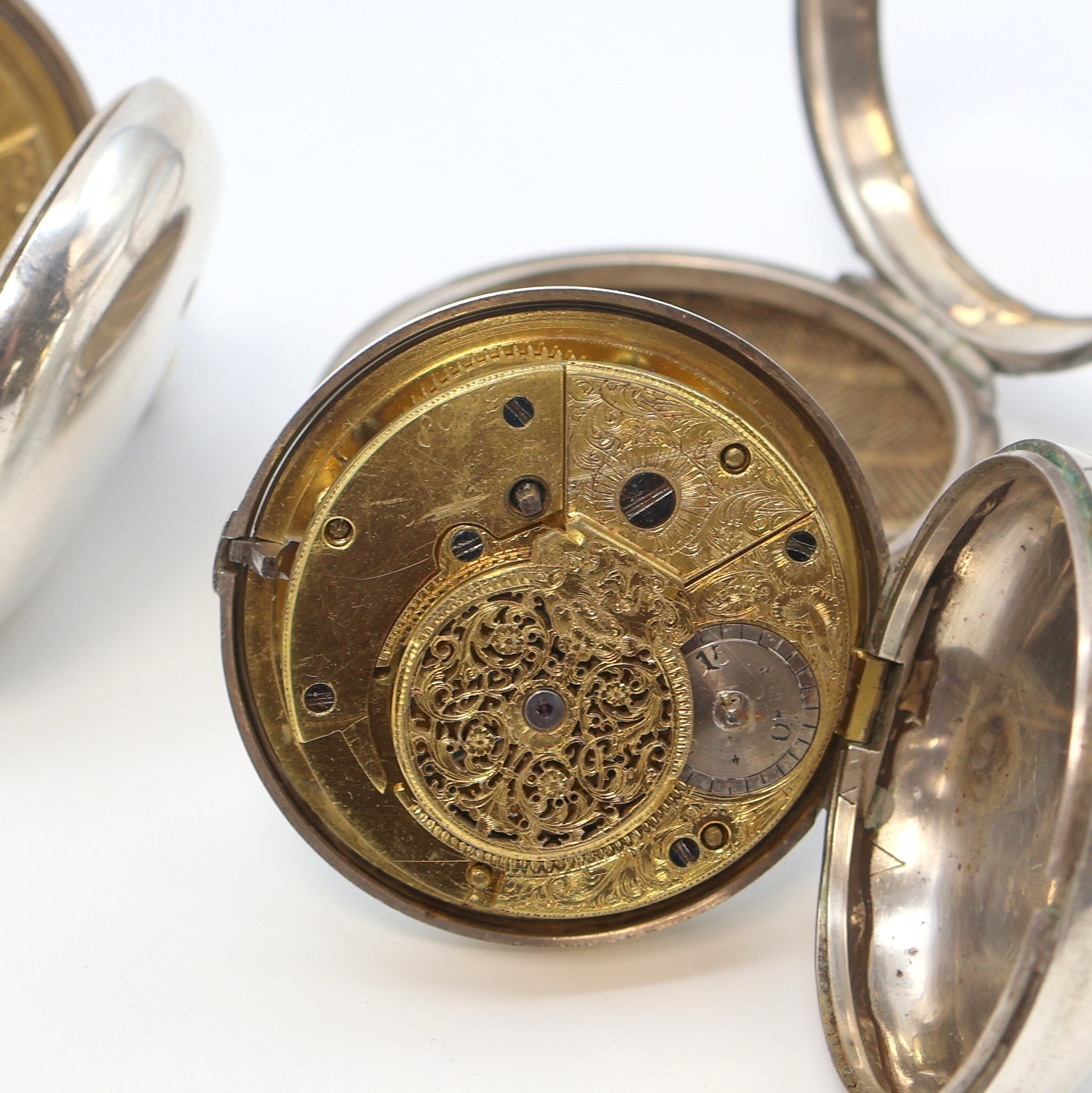 Detail h: Konvolut: 5 offene und eine Savonette Taschenuhr in Silber Gewicht ca. 796g, 3 x mit Spindelwerk und 3 x mit Spitzzahnankerwerk, 3 davon mit ...