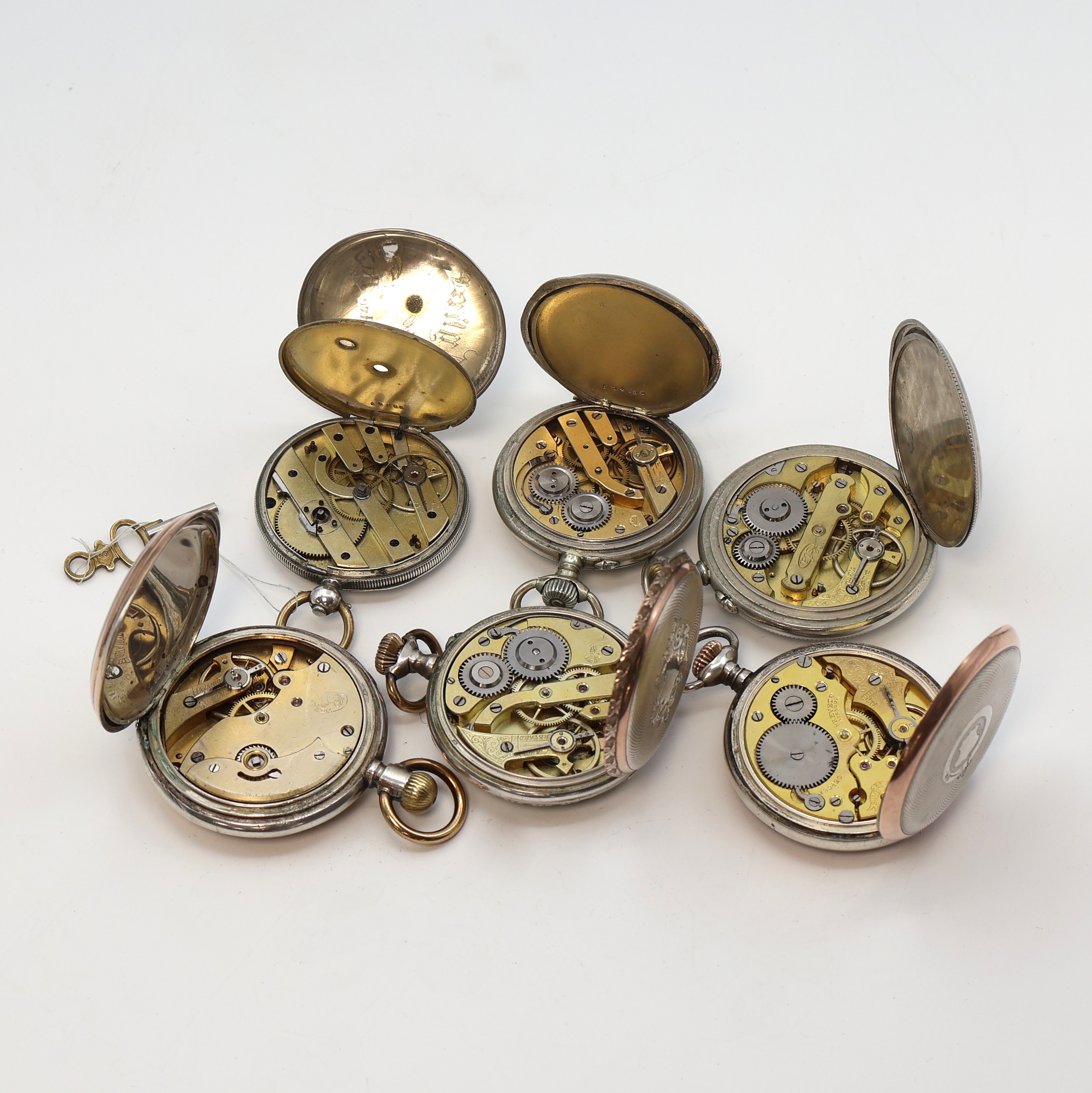 Detail e: 6 Taschenuhren davon 3x Silber und 3x vernickelt, Schweiz um 1880-1915, 1x Schlüsselaufzug, 5x Kronenaufzug, 1x Halbsavonette, 5x offene ...
