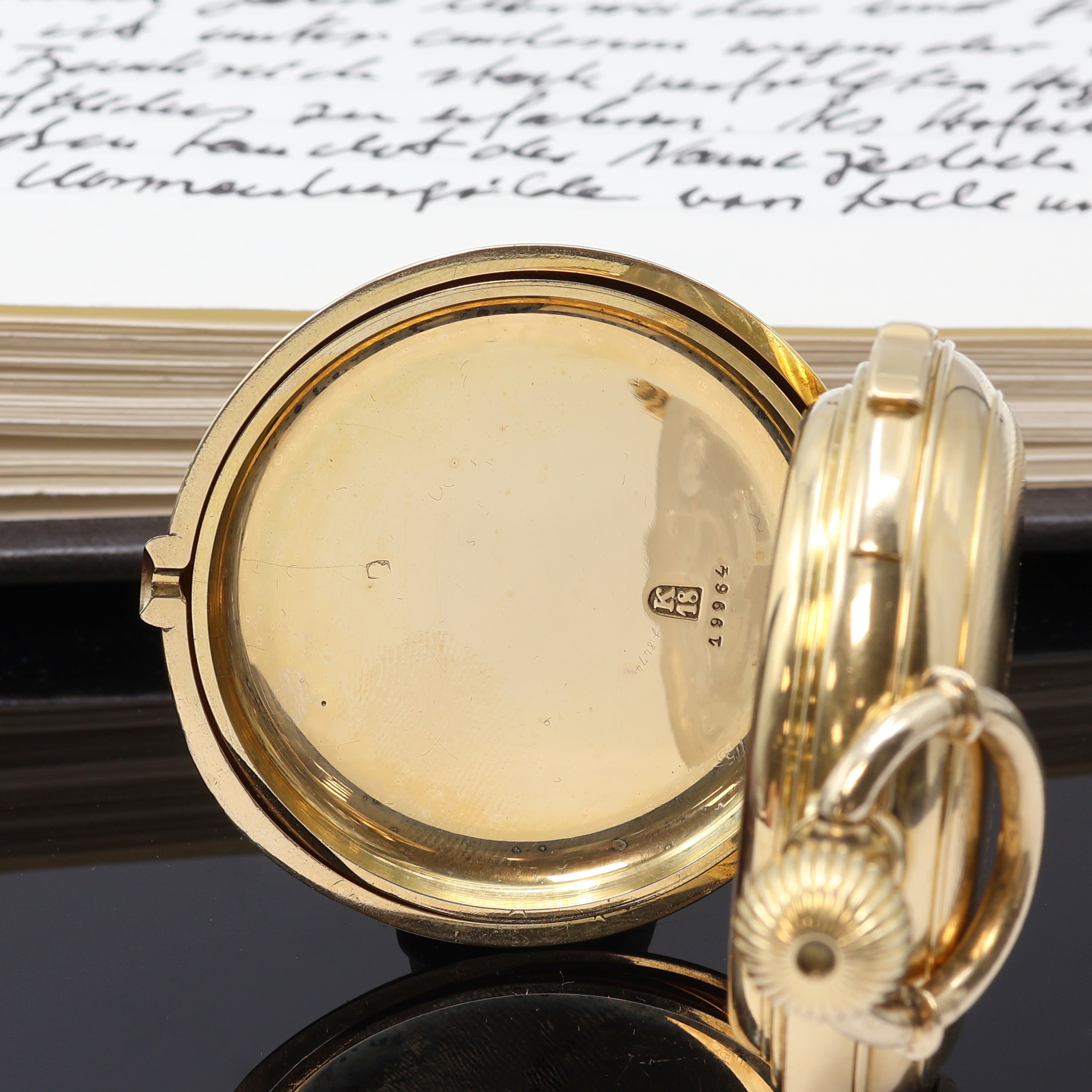 Detail g: HUGUENIN 170 Gramm schwere Herrensavonette in GG 750/000 mit Minuten-Repetition und Chronograph , Schweiz um 1890, schweres guill. 3 Deckel Goldgeh. ...