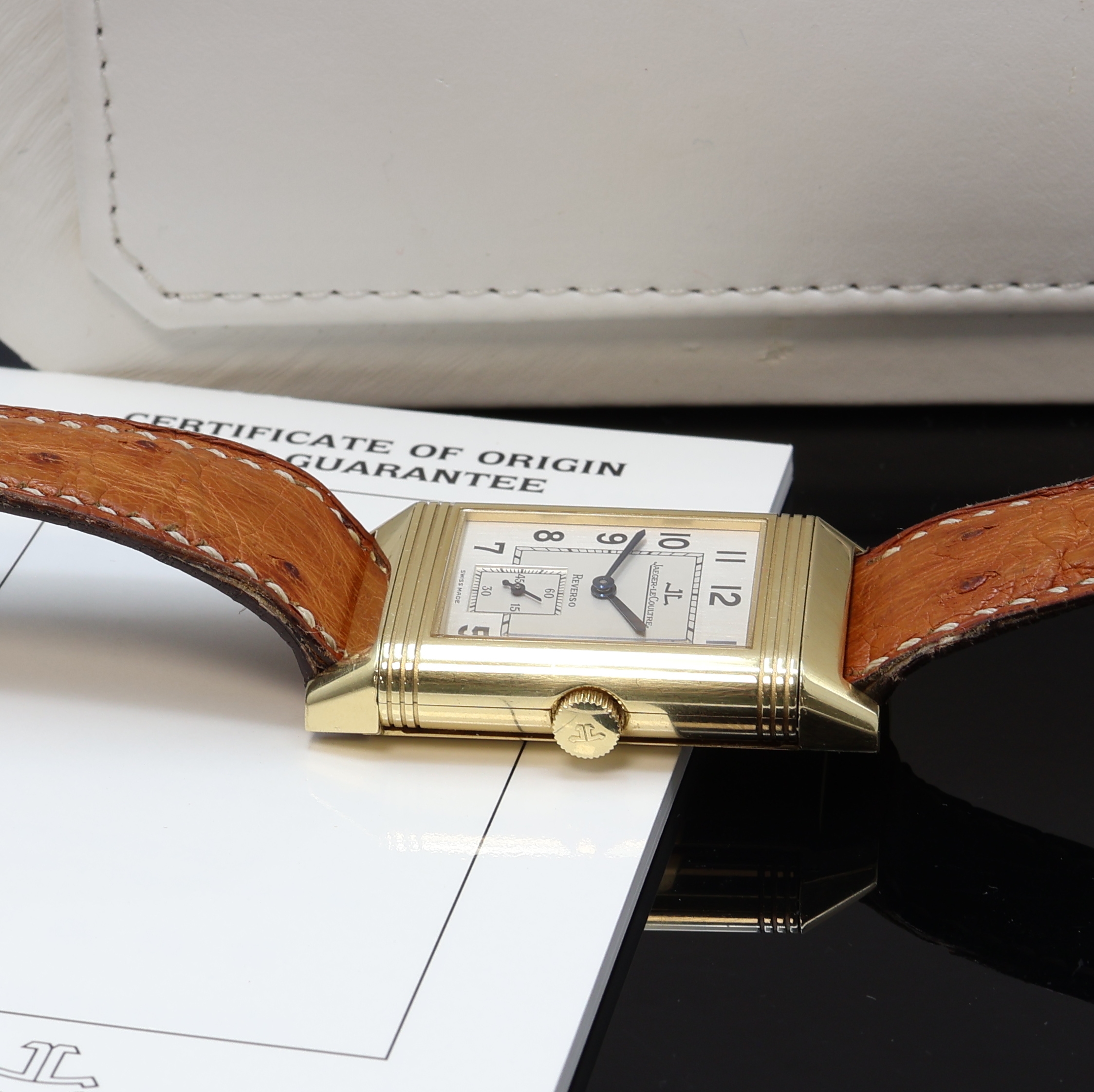 Detail d: Jaeger-LeCoultre Herrenarmbanduhr Reverso Grand Taille in GG 750/000 Referenz 270.1.62, Schweiz verk. lt. beil. Pap. 06/1992, Handaufzug, um 180 Grad ...