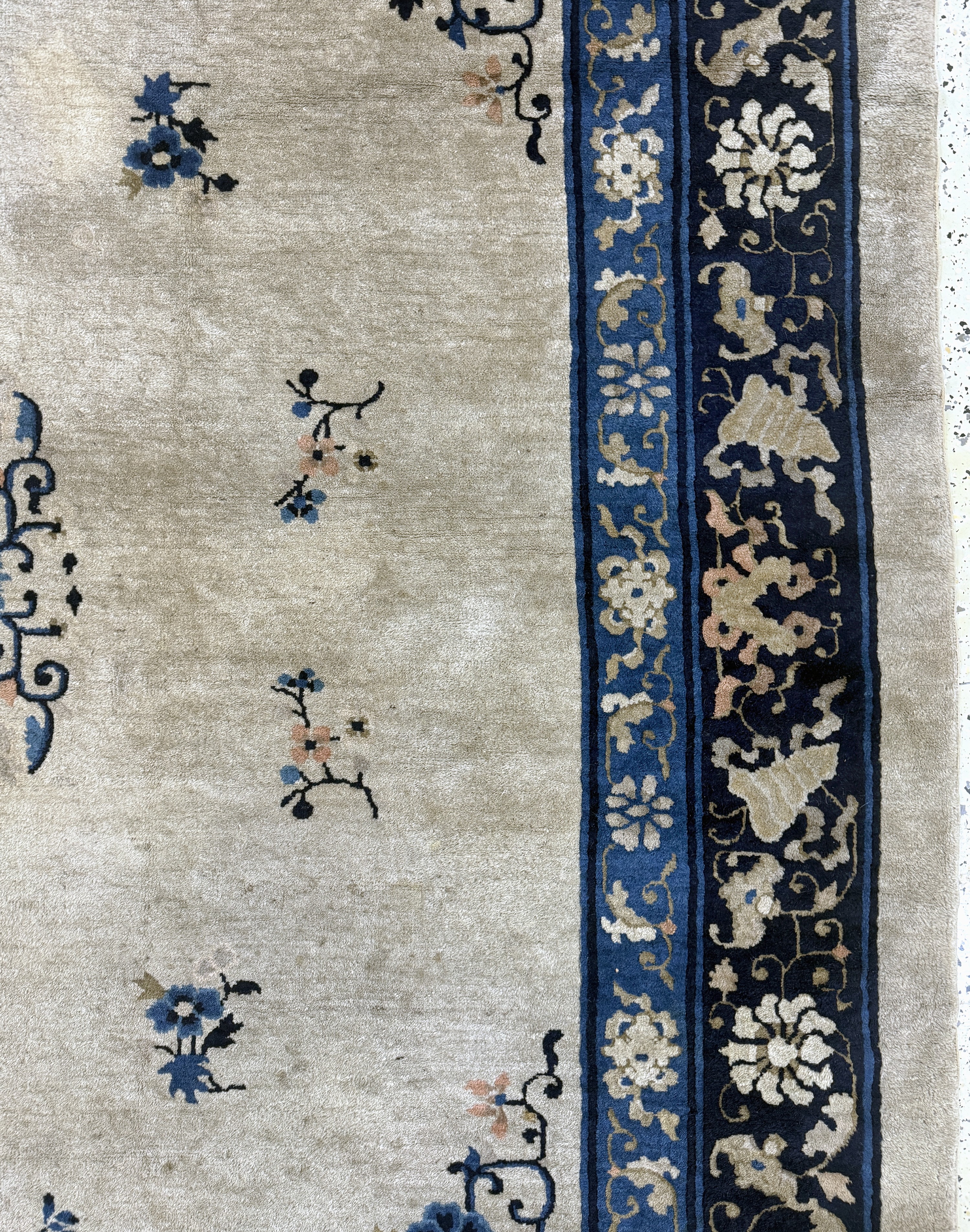 Detail e: Antiker Peking, China, um 1900, Wolle auf Baumwolle, ca. 290 x 250 cm, Reinigungsbedürftig, EHZ: 2-3