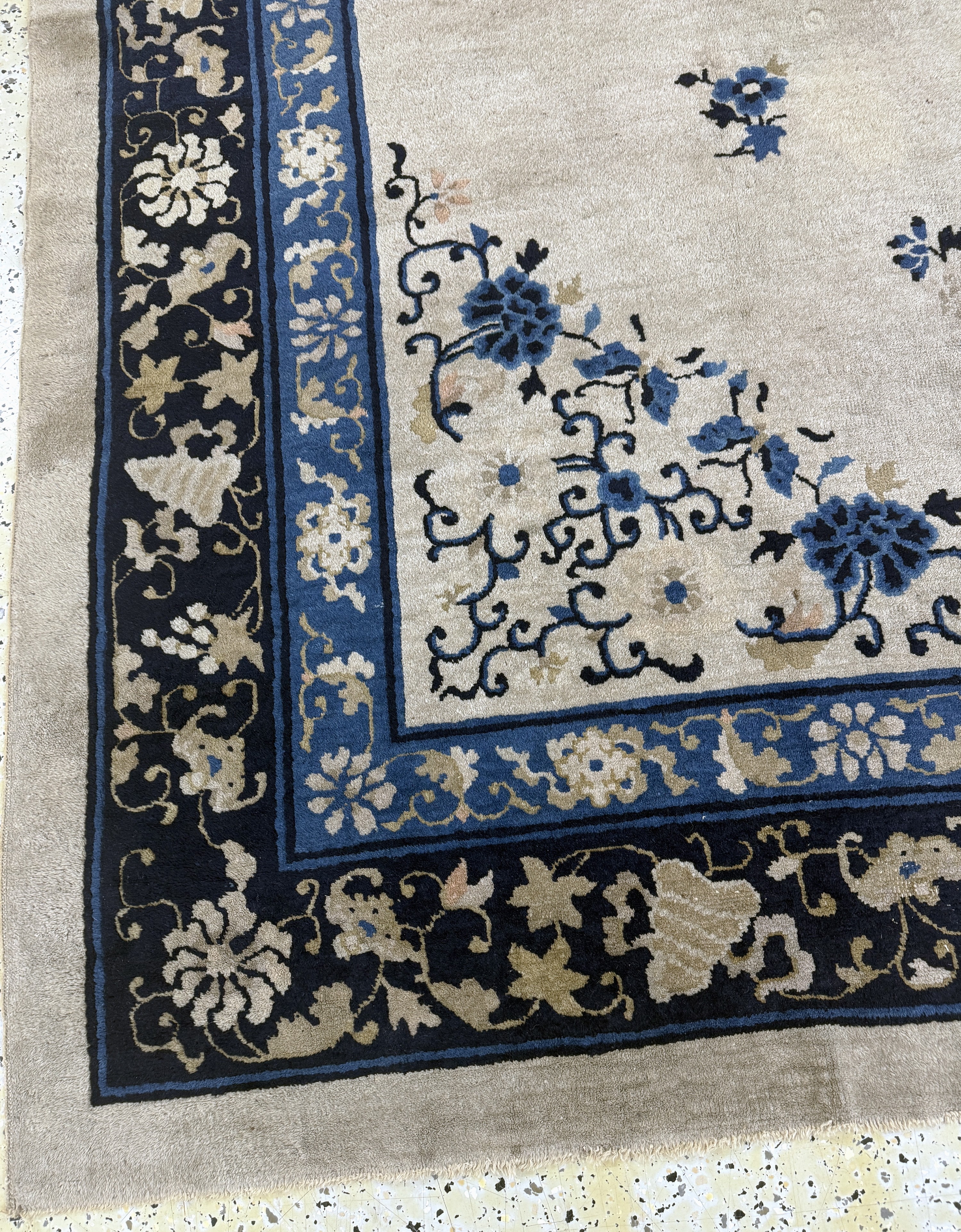 Detail h: Antiker Peking, China, um 1900, Wolle auf Baumwolle, ca. 290 x 250 cm, Reinigungsbedürftig, EHZ: 2-3