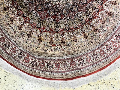 27106110a - Ghom Seide, China, Ende 20.Jhd, reine Naturseide, Durchmesser: ca. 205 cm, ca. 1,0 Mio. ...