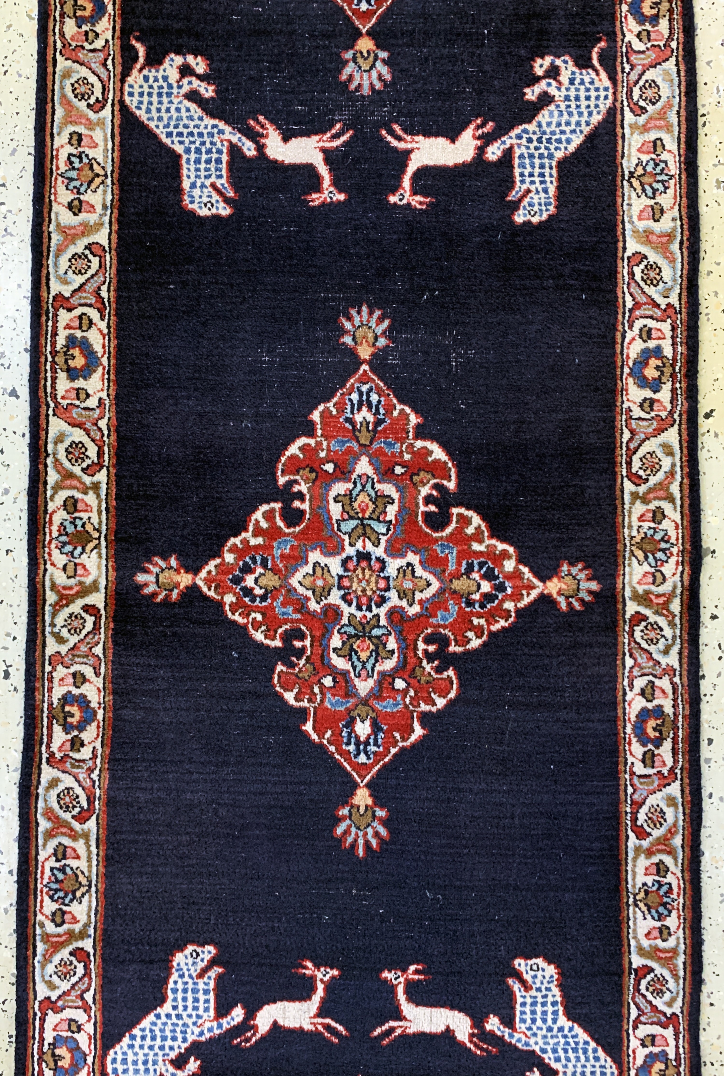 Detail b: Mesched Persien, Mitte 20.Jhd, Wolle auf Baumwolle, ca. 395 x 78 cm, EHZ: 3