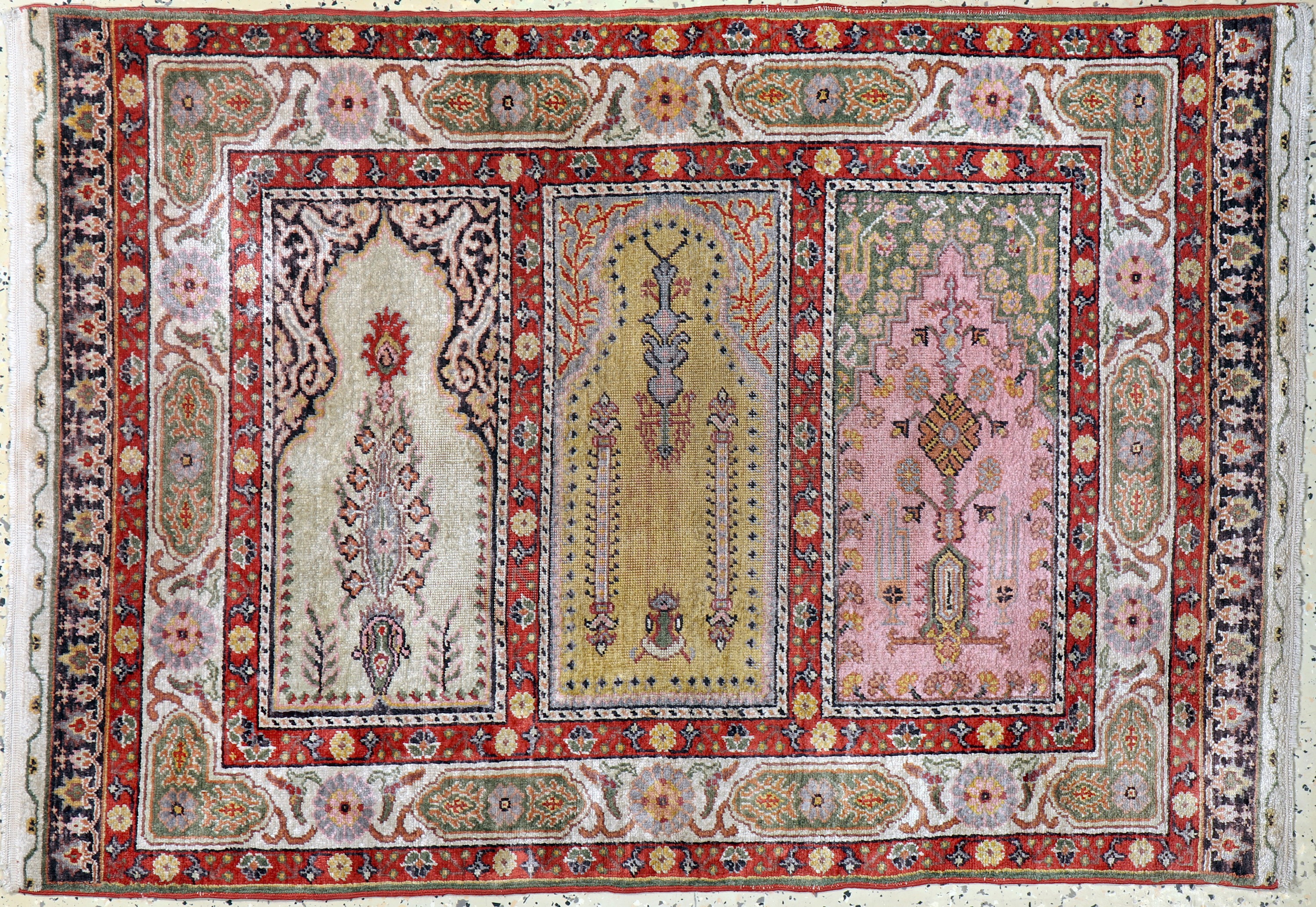 Image 27106549 - Kayseri Flosch#´Saf#´, Turkey, early 20th century, mercerized cotton, approx. 130 x 88 ...