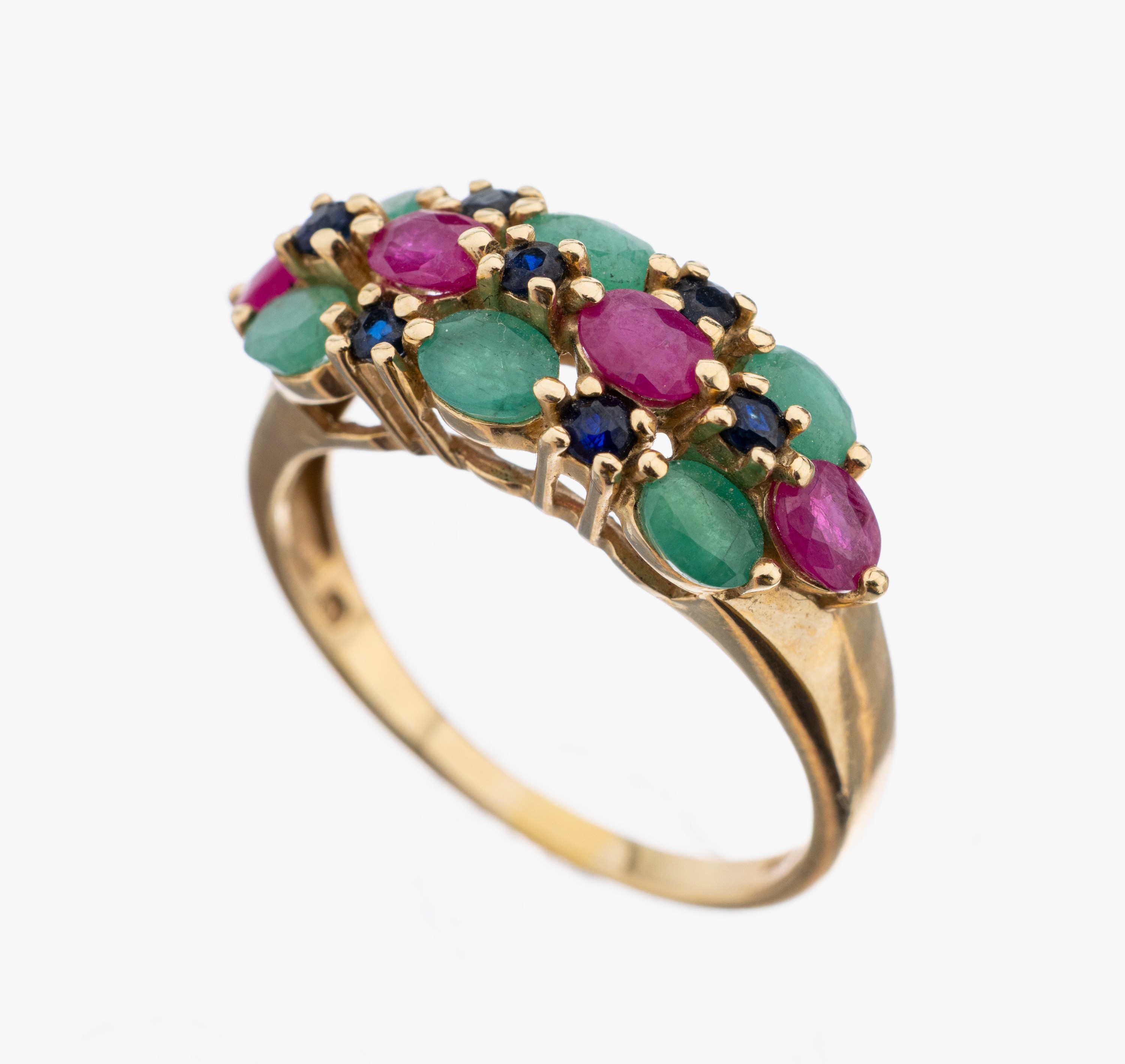 Image 27107218 - 14 kt Gold Farbstein-Ring, GG 585/000, 4 ovalfacett. Rubine zus. ca. 0.70 ct, 6 ...