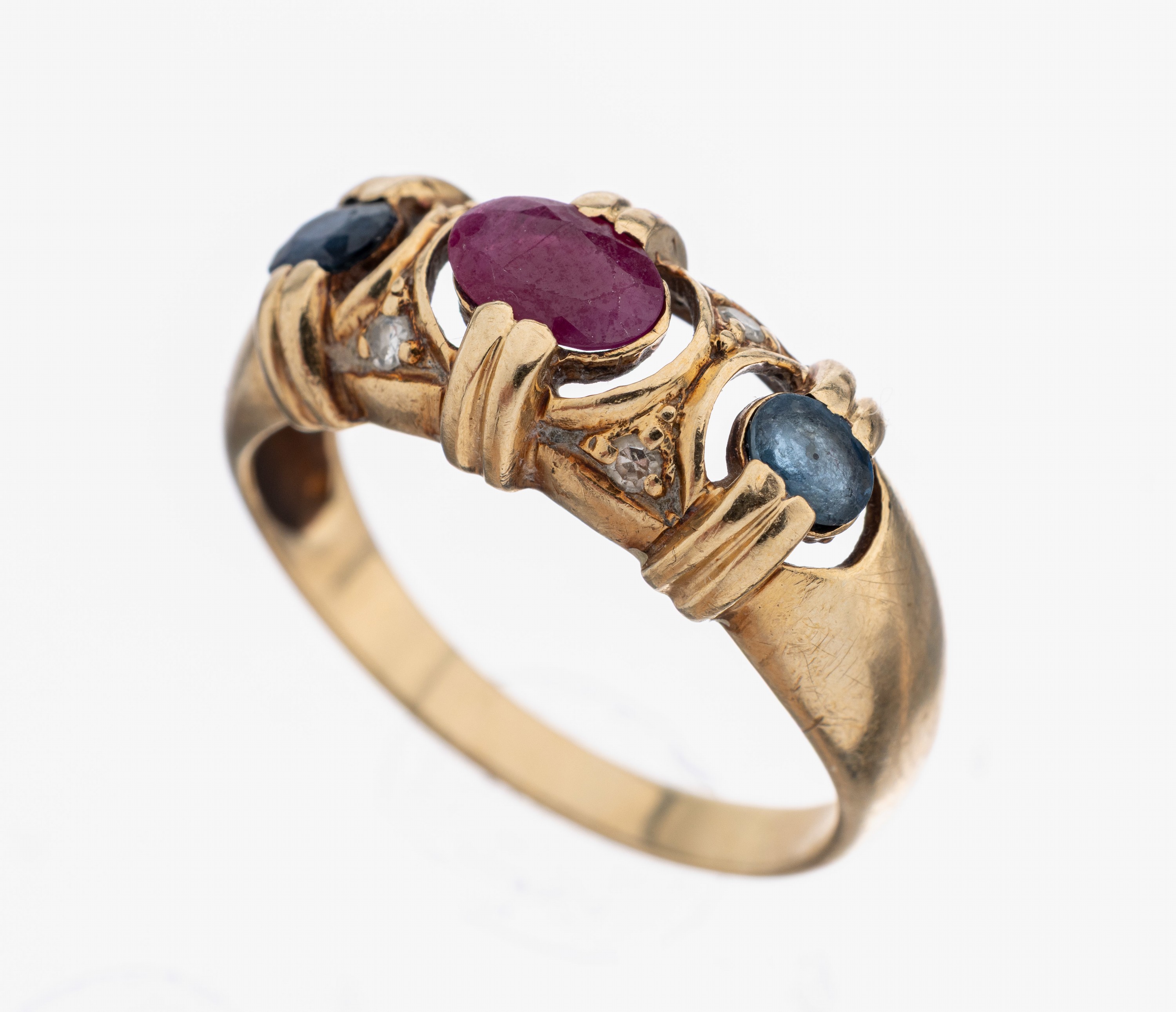 Image 27107220 - 8 kt Gold Farbstein-Diamant-Ring, GG 333/000 gepr., 2 ovalfacett. Saphire zus. ca. 1.10 ...