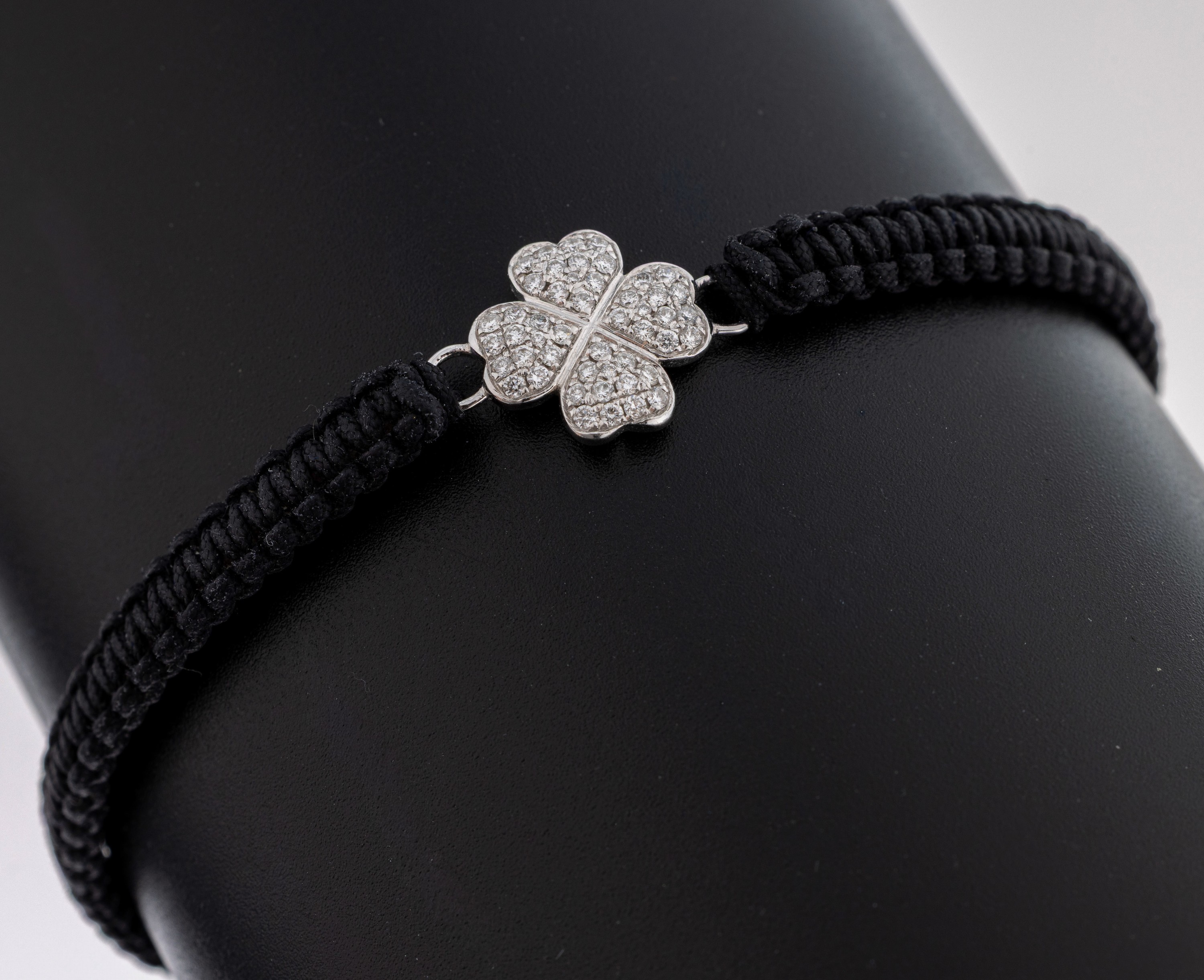 Image 27107223 - Stoff-Armband mit 14 kt Gold Brillant-Element, WG 585/000, schwarzes geflochtenes ...