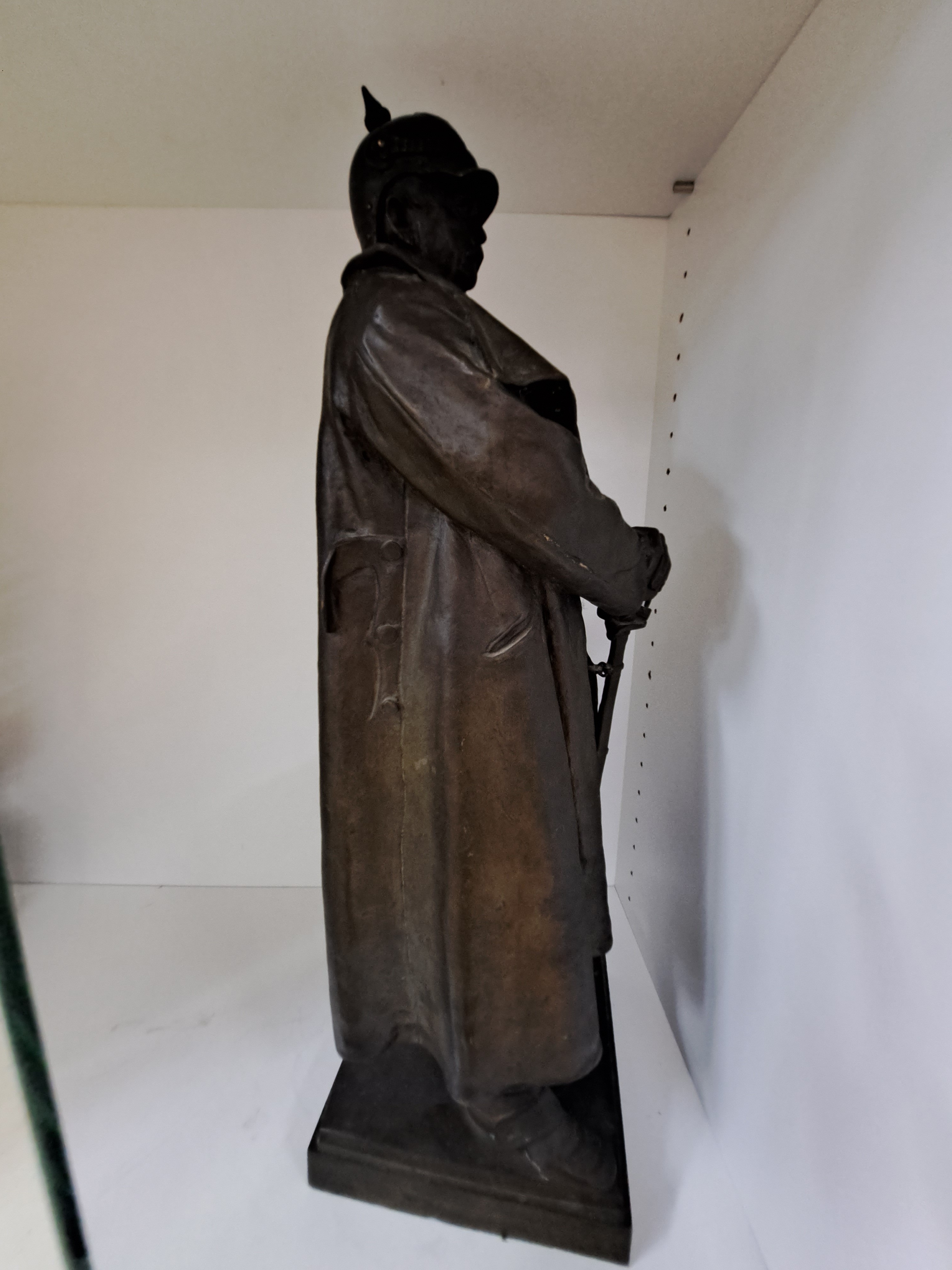 Detail d: Ludwig Cauer, 1866-1947 Bad Kreuznach, großes Standbild des Otto von Bismarck, Bronze patiniert, Guss v. H. Noack, Friedenau- Berlin, vgl. Standbild ...