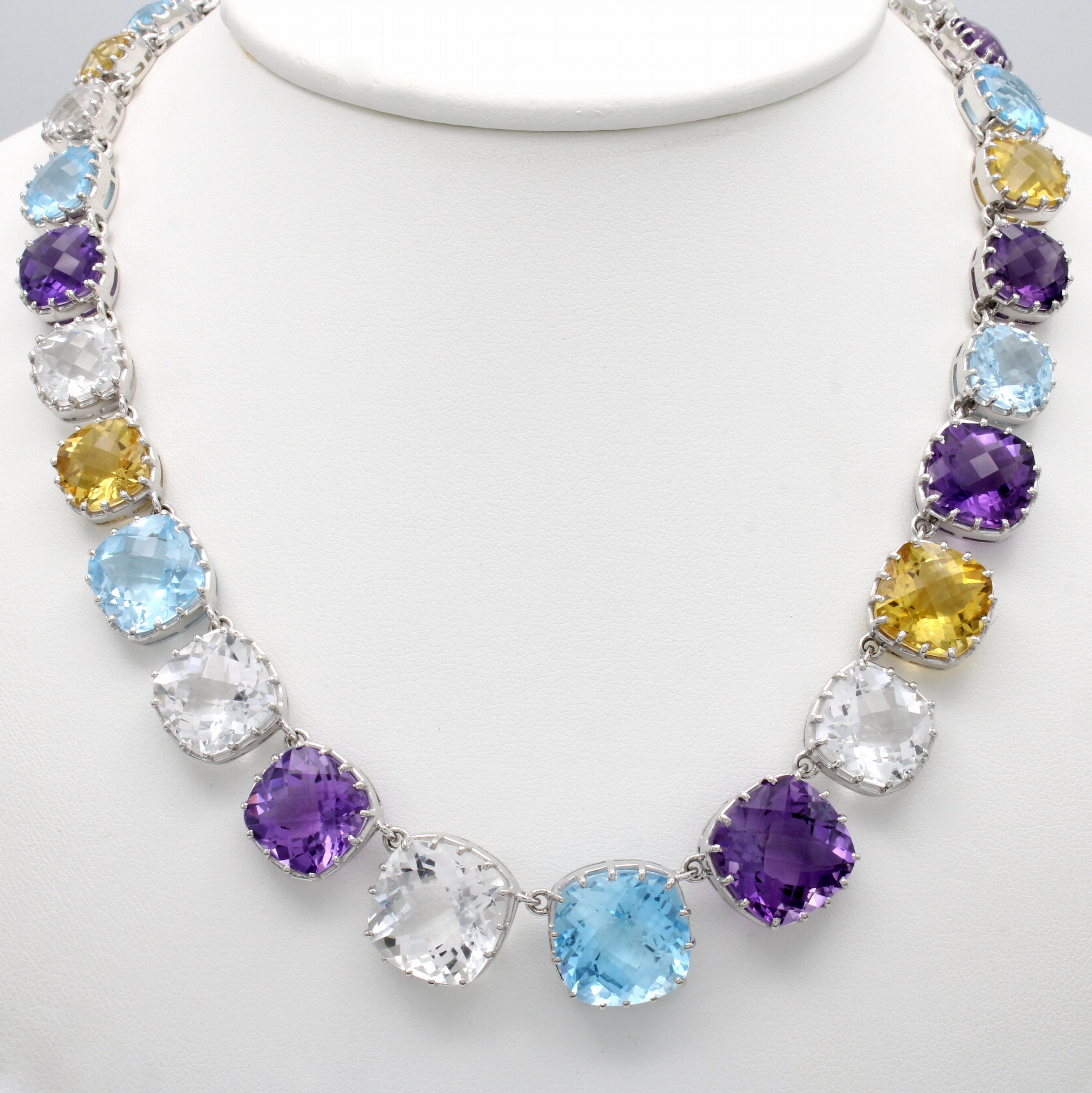 Image 27107785 - Collier mit Farbsteinen, 925er Silber, Farbsteine im Schachbrettschliff: Blautopase ...