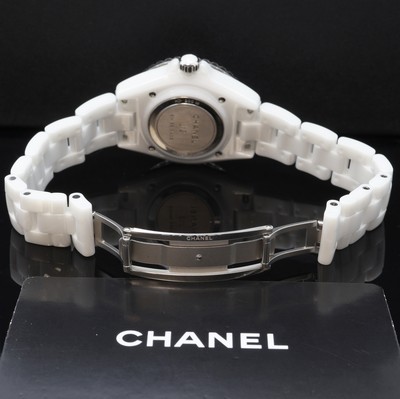 27107764c - CHANEL J12 neuwertige Damenarmbanduhr Referenz H5698, quarz, weißes Keramikgeh. inkl. ...