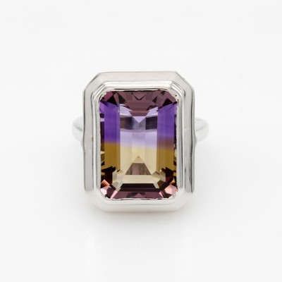 27107775a - Ring mit Amytrin, 925er Silber, m. Unter- kaderung, achteck. Amytrin ca. 14.4 ct, RW ...