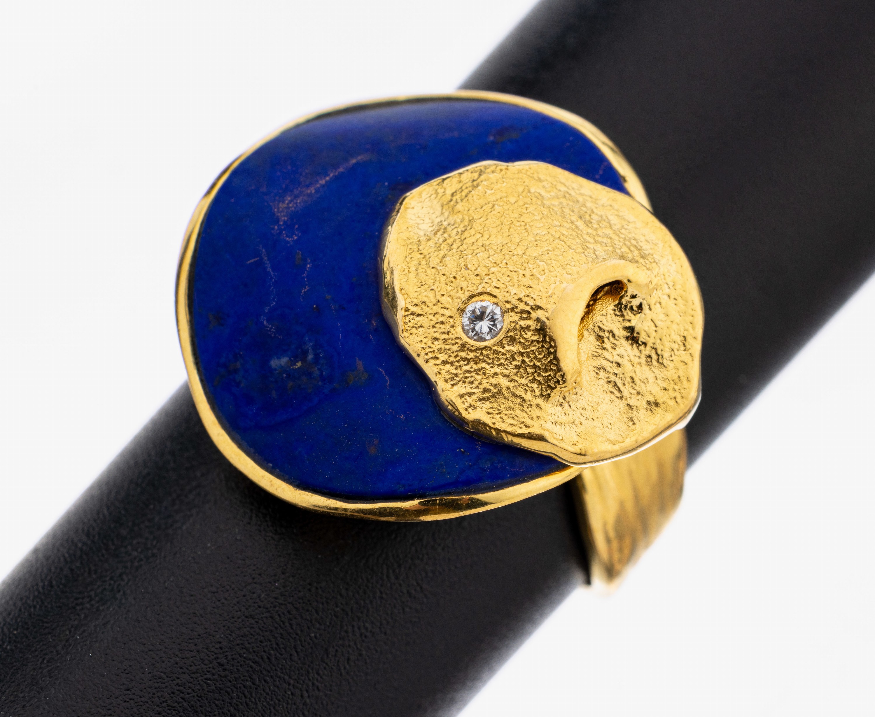 Image 27107859 - 14 kt Gold Lapislazuli-Brillant-Ring, GG 585/000, mittig ovale Lapislazuli-Platte mit ...