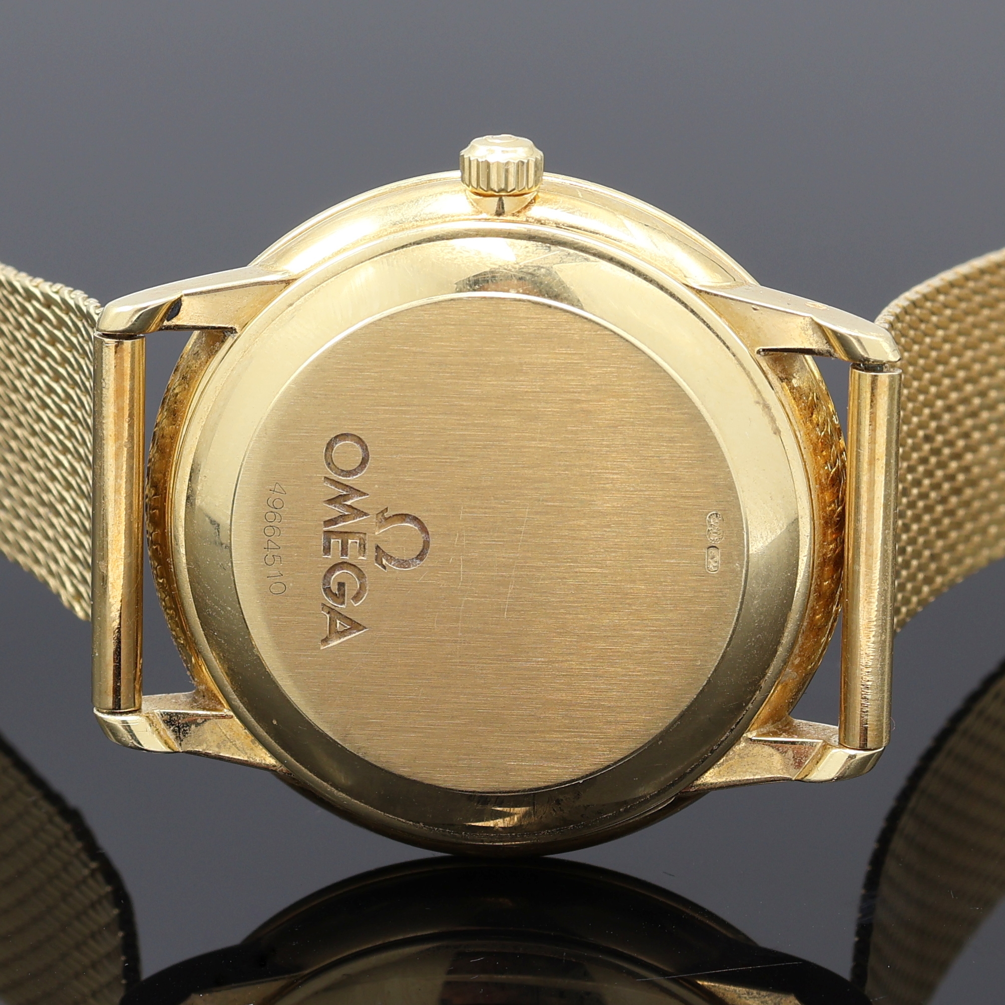 Detail e: OMEGA Chronometer Armbanduhr mit Diamanten in GG 750/000 Referenz 268.1050/468.1050, Schweiz um 1995, Automatik, Boden aufgedr., neutr. Goldband in ...