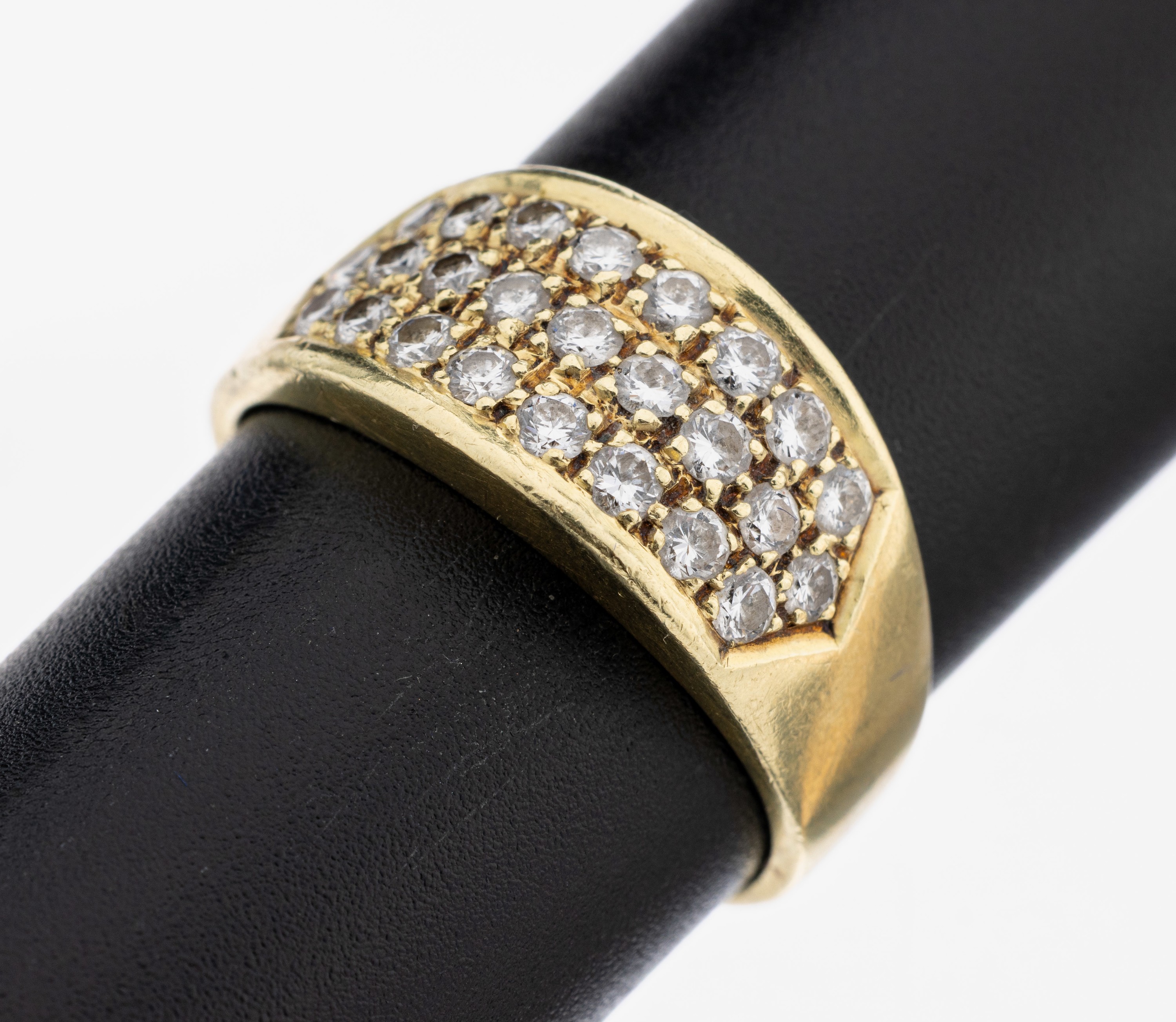 Image 27107876 - 14 kt Gold Brillant-Ring, GG 585/000, 25 Brillanten zus. ca. 0.75 ct Weiß/si-p1, RW ...