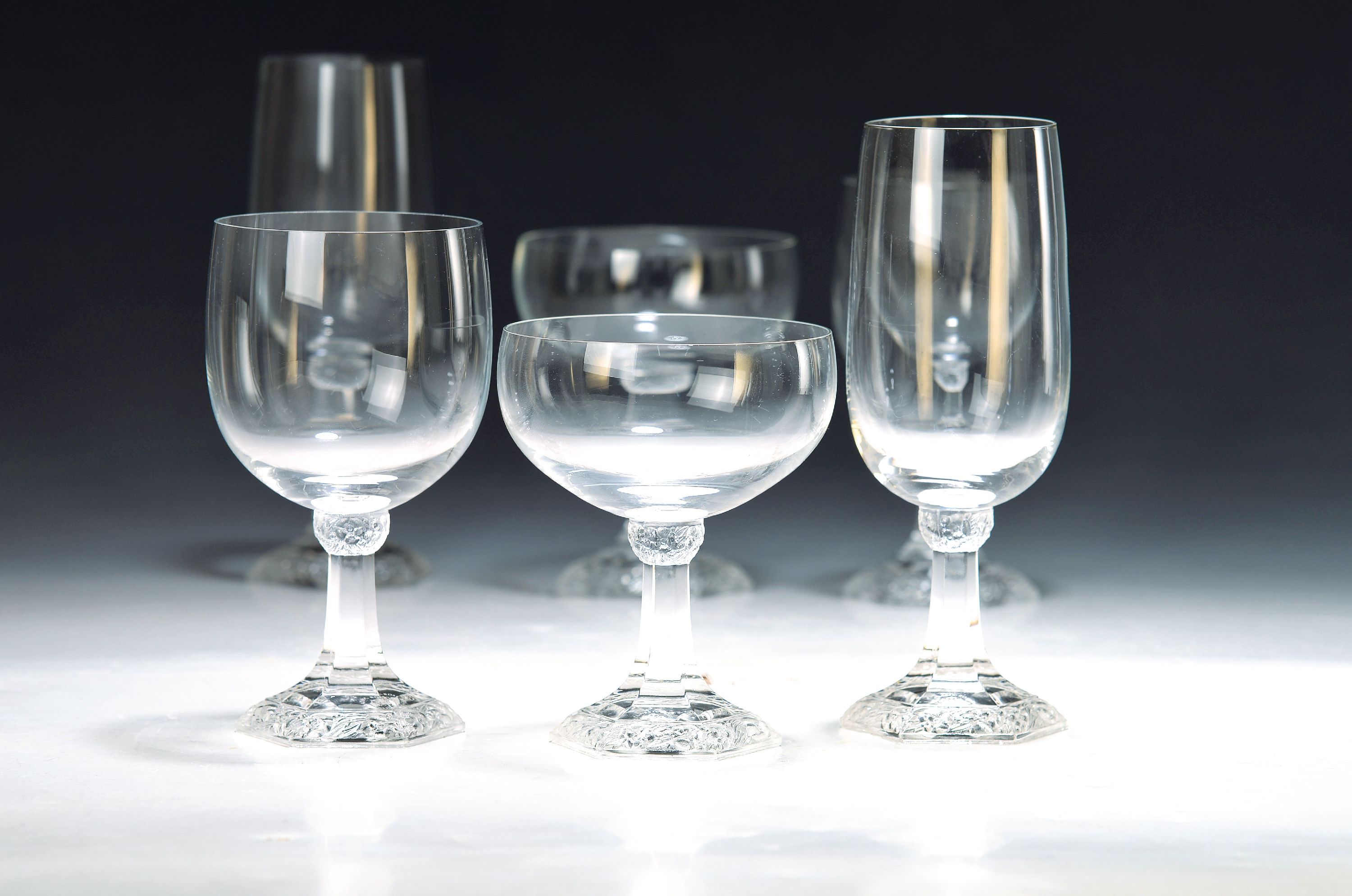 Detail a: Umfangreiches Kaffee- und Speiseservice und Trinkglasservice, Rosenthal, Maria, Kaffeekanne, Zuckerdose, Milchkännchen, 12 Kaffeetassen mit ...