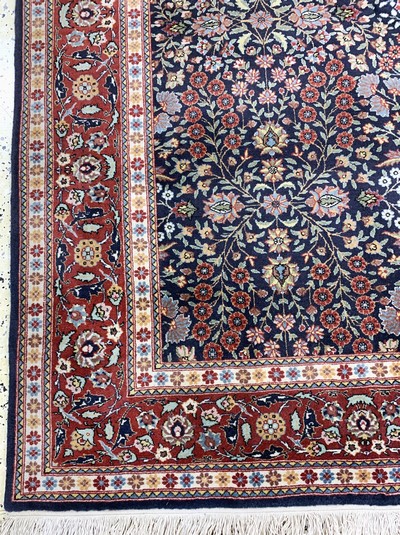 27108313h - Hereke fein signiert, Türkei, Mitte 20.Jhd,Wolle auf Baumwolle, ca. 340 x 230 cm, EHZ: ...