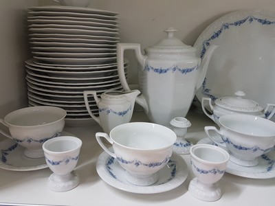 27108391b - Umfangreiches Kaffee- und Speiseservice und Trinkglasservice, Rosenthal, Maria, ...