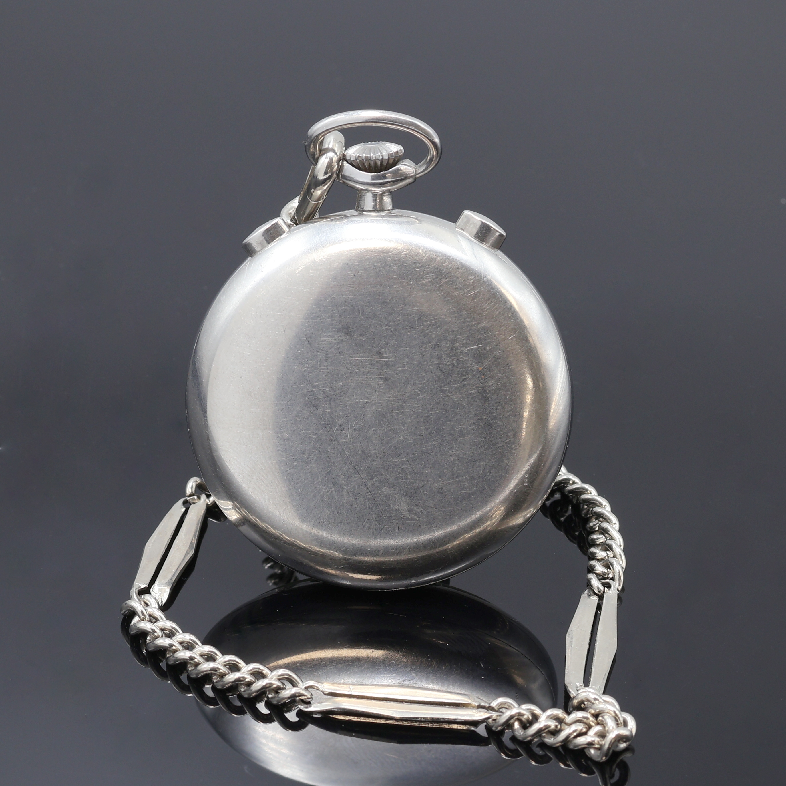 Detail a: LEMANIA offene Taschenuhr mit Schaltradchronograph in Stahl an Kette, Schweiz 1940er Jahre, Boden u. Glasrand aufgedr., schwarzes Zifferbl. m. arab. ...