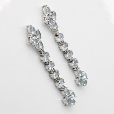 27108425a - Paar Ohrstecker mit Aquamarinen und Diamanten, 925er Silber, ovale u. tropfenförm. ...