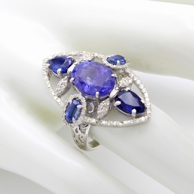 27108441a - Ring mit Tansaniten und Diamanten, 925er Silber, navetteförm. Ringkopf, ovale u. ...