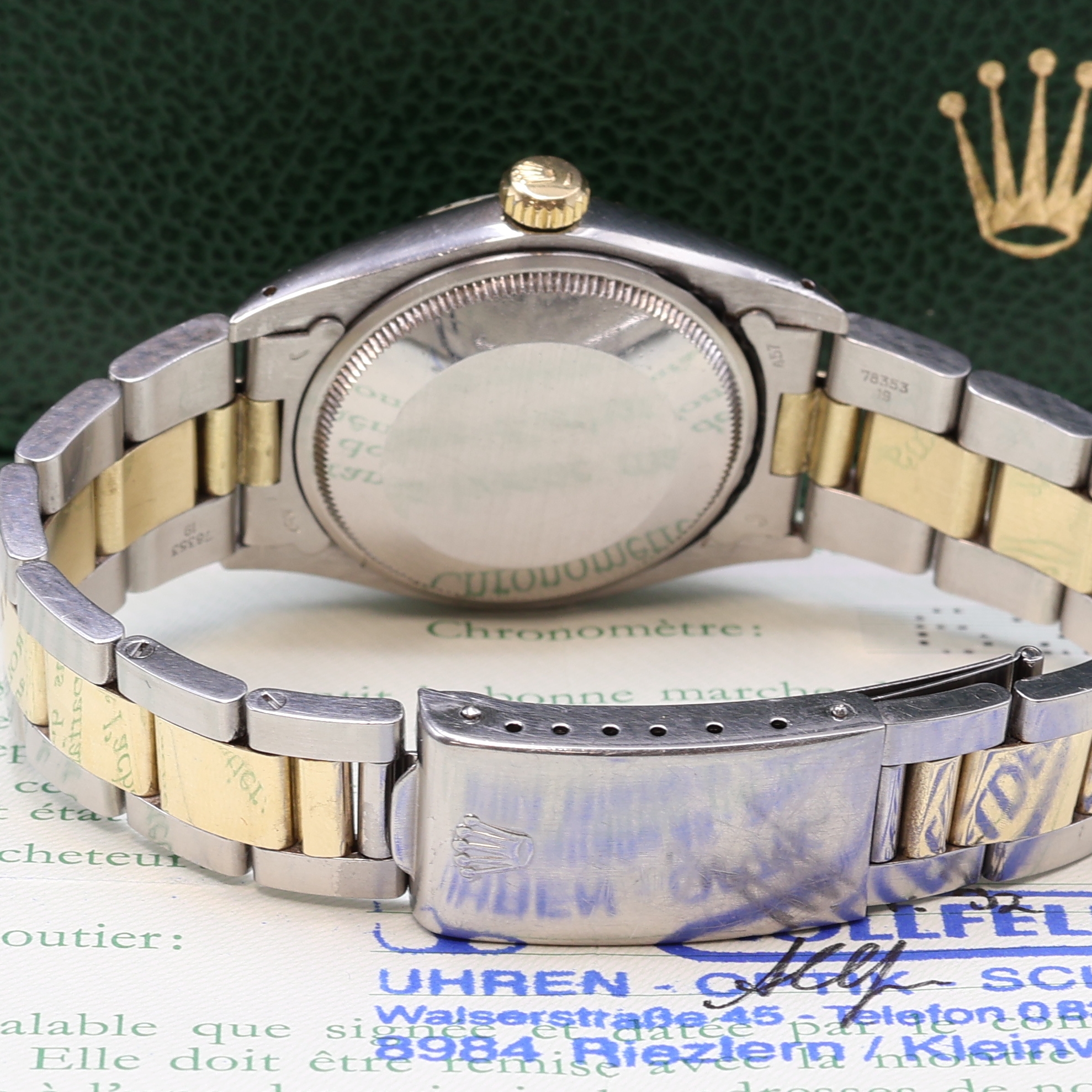 Detail b: ROLEX Oyster Perpetual Date Herrenarmbanduhr Referenz 1505, Automatik, Chronometer der Superlative in Edelstahl, verg. Lünette, Boden und Goldkrone ...