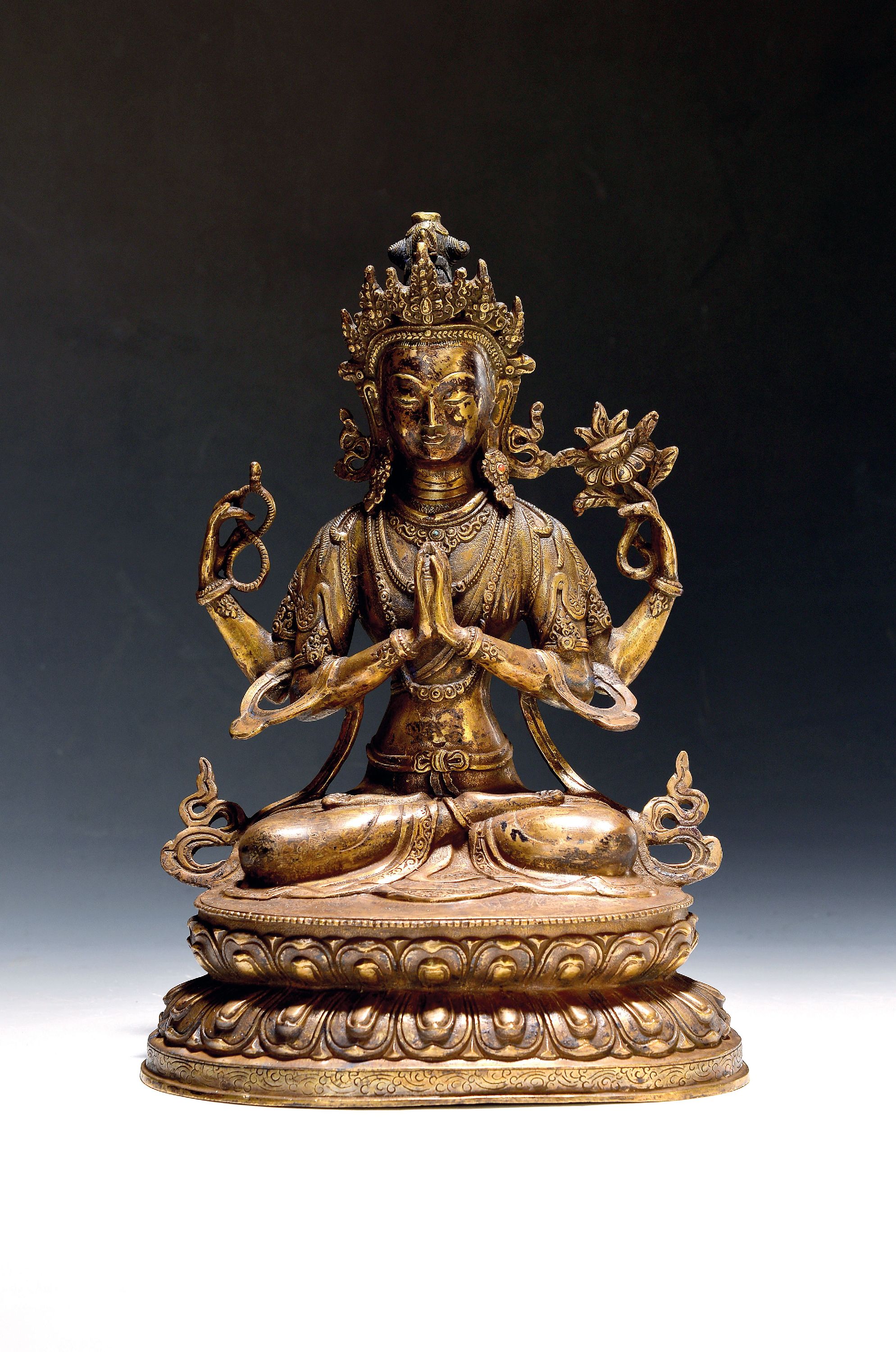 Image 27109235 - Chinesische Bronze Figur, Avalokiteshvara, Tibet, wohl um 1900, vierarmiger Boddhisattva ...