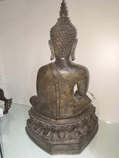 27109205f - Bedeutender Buddha, Thailand, wohl 14./15. Jahrhundert, Shakyamuni-Buddha, Geste der ...