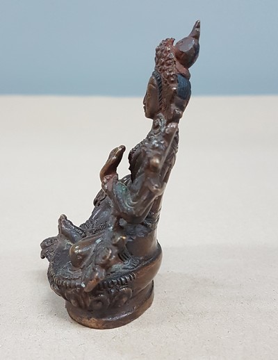 27109206c - Miniaturbuddha, Grüne Tara, Tibet,, wohl um 1900, Bronze, auf Lotusthron sitzend, ...
