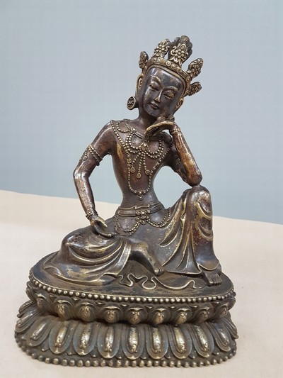 27109224a - Buddha, Tibet, 20th century, bronze, patinated, on a lotus base, one hand supported, ...