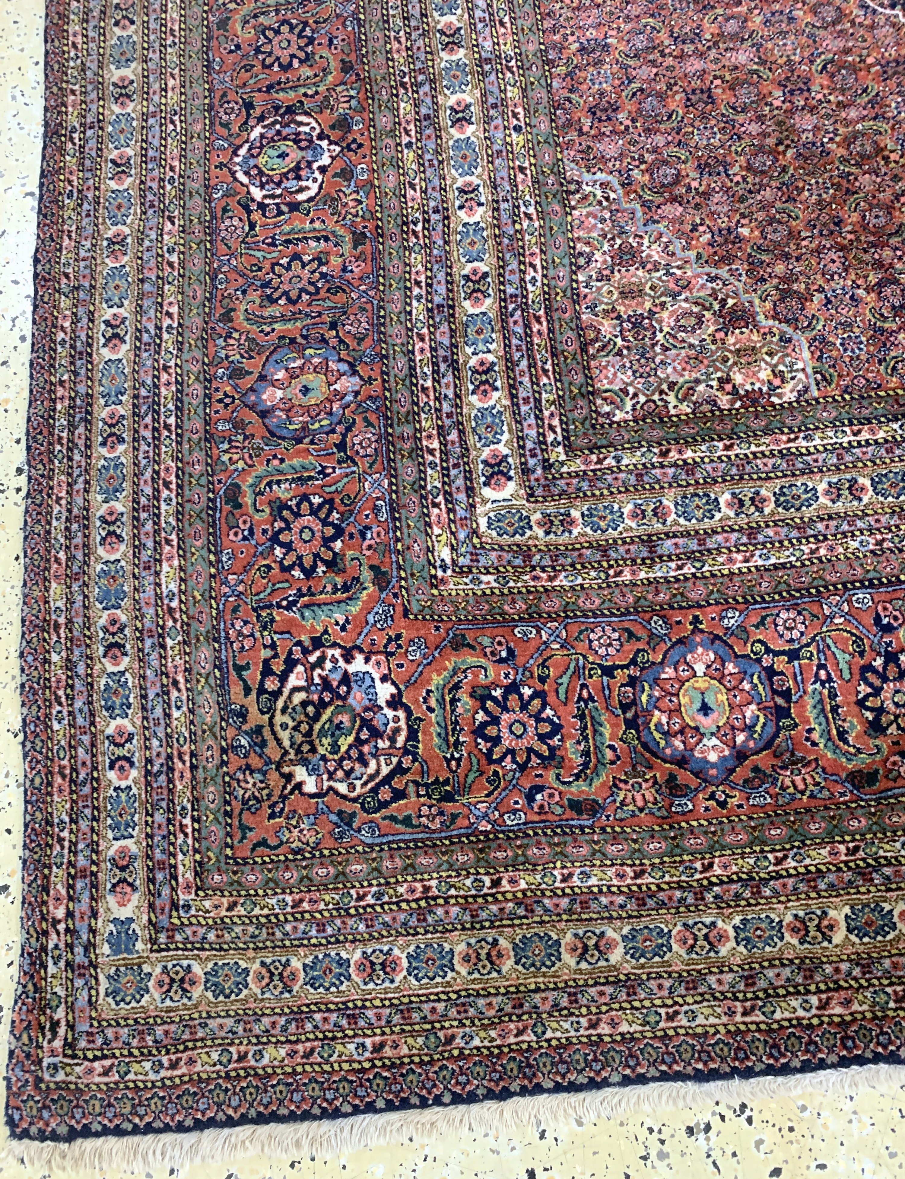 Detail i: Sarab"Mashaiekhi"fein, Persien, signiert, Mitte 20.Jhd, Korkwolle auf Baumwolle, ca. 355x 305 cm, ca. 500.000 Kn/qm, EHZ: 2
