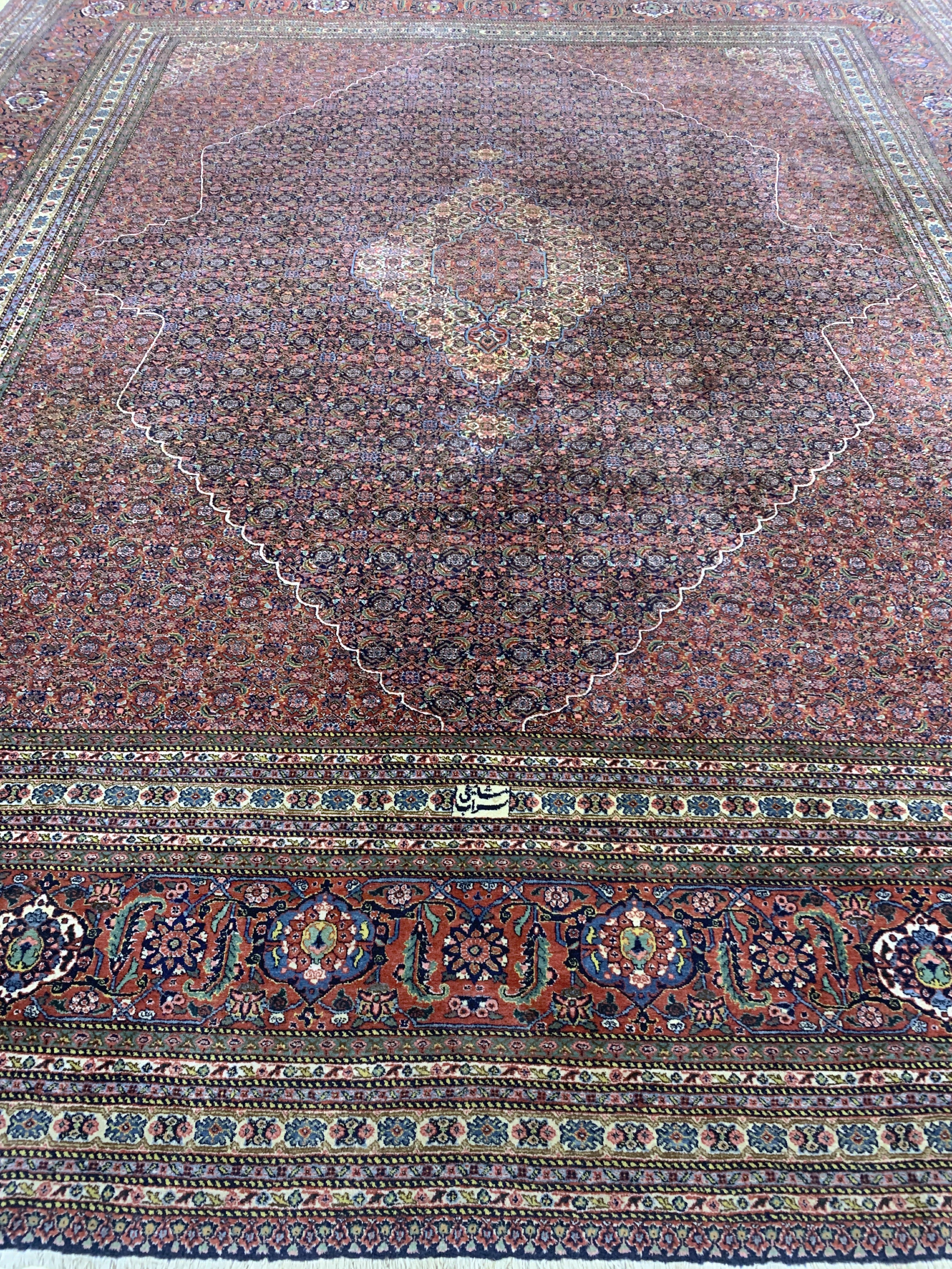Detail j: Sarab"Mashaiekhi"fein, Persien, signiert, Mitte 20.Jhd, Korkwolle auf Baumwolle, ca. 355x 305 cm, ca. 500.000 Kn/qm, EHZ: 2