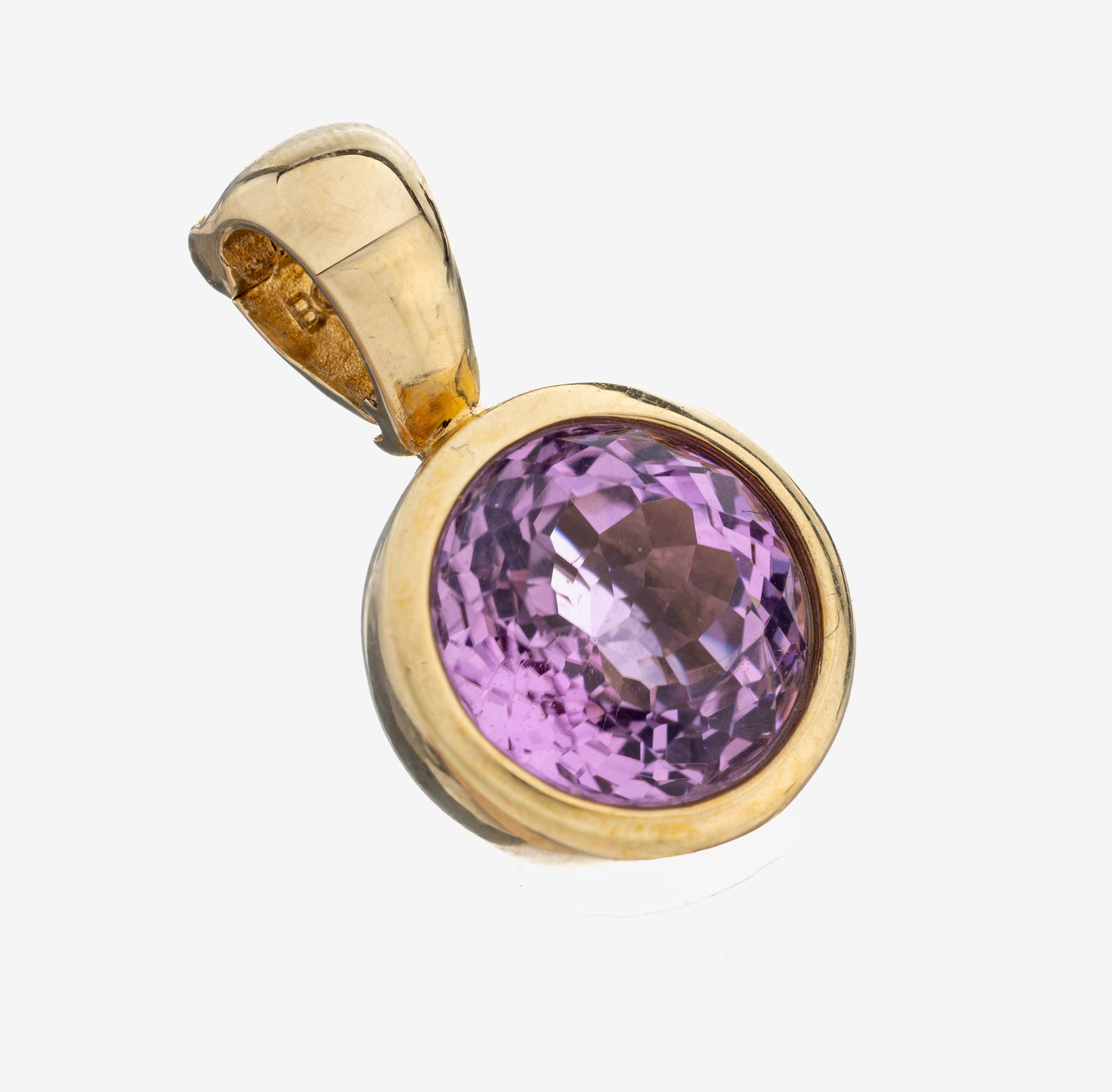 9 kt Gold Morganit-Anhänger, GG 375/000, rundfacett. Morganit ca. 4.0 ct, ca. 4.0 g