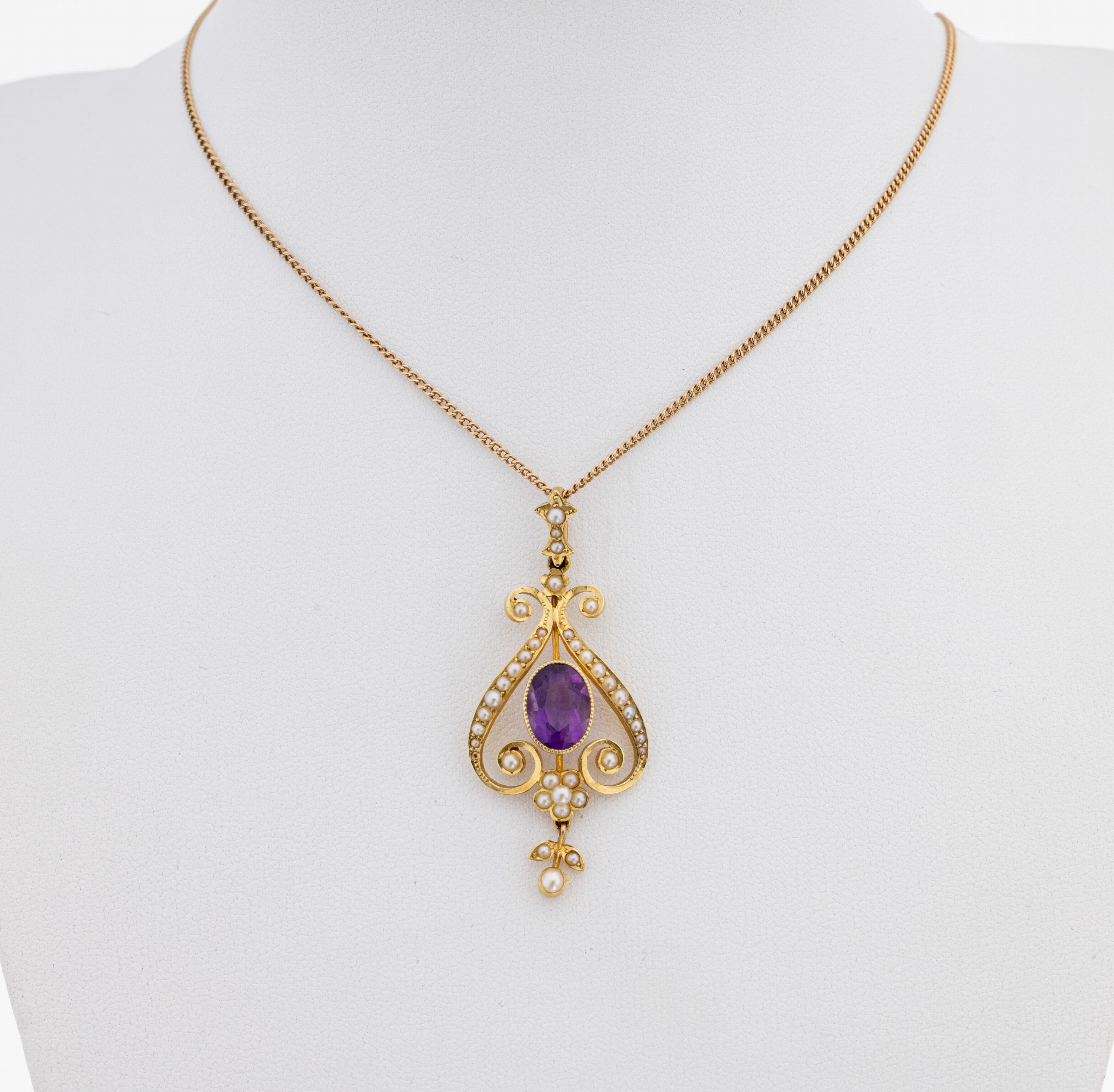 Image 27109572 - 15 kt Gold Amethyst-Perl-Collier, GG 625/000, in der Art des Jugendstils, ovalfacett. ...