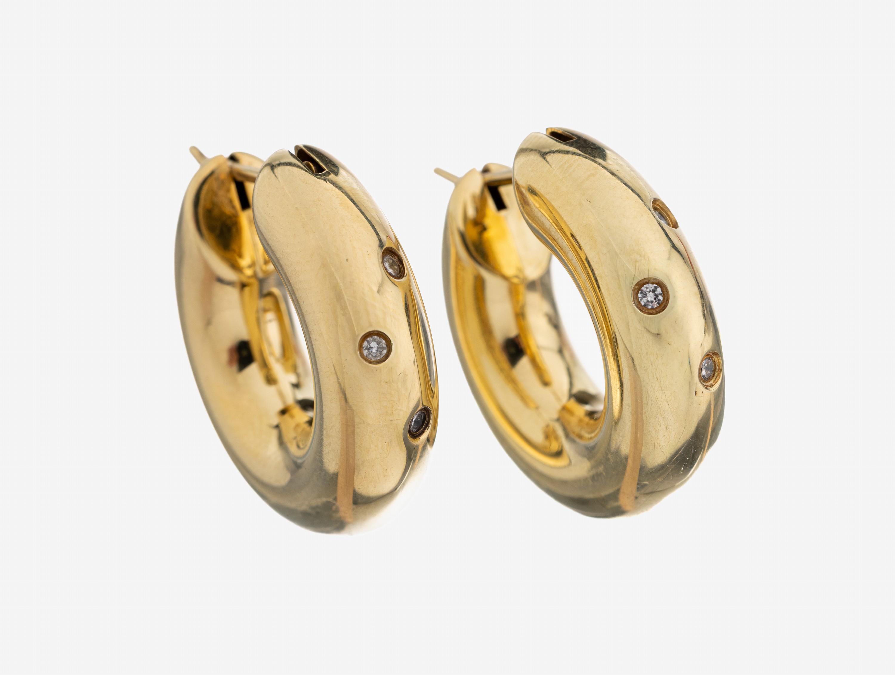 Paar 14 kt Gold Diamant-Ohrcreolen, GG 585/000, 6 8/8-Diamanten zus. ca. 0.06 ct Weiß/p, ca. 6.1 g